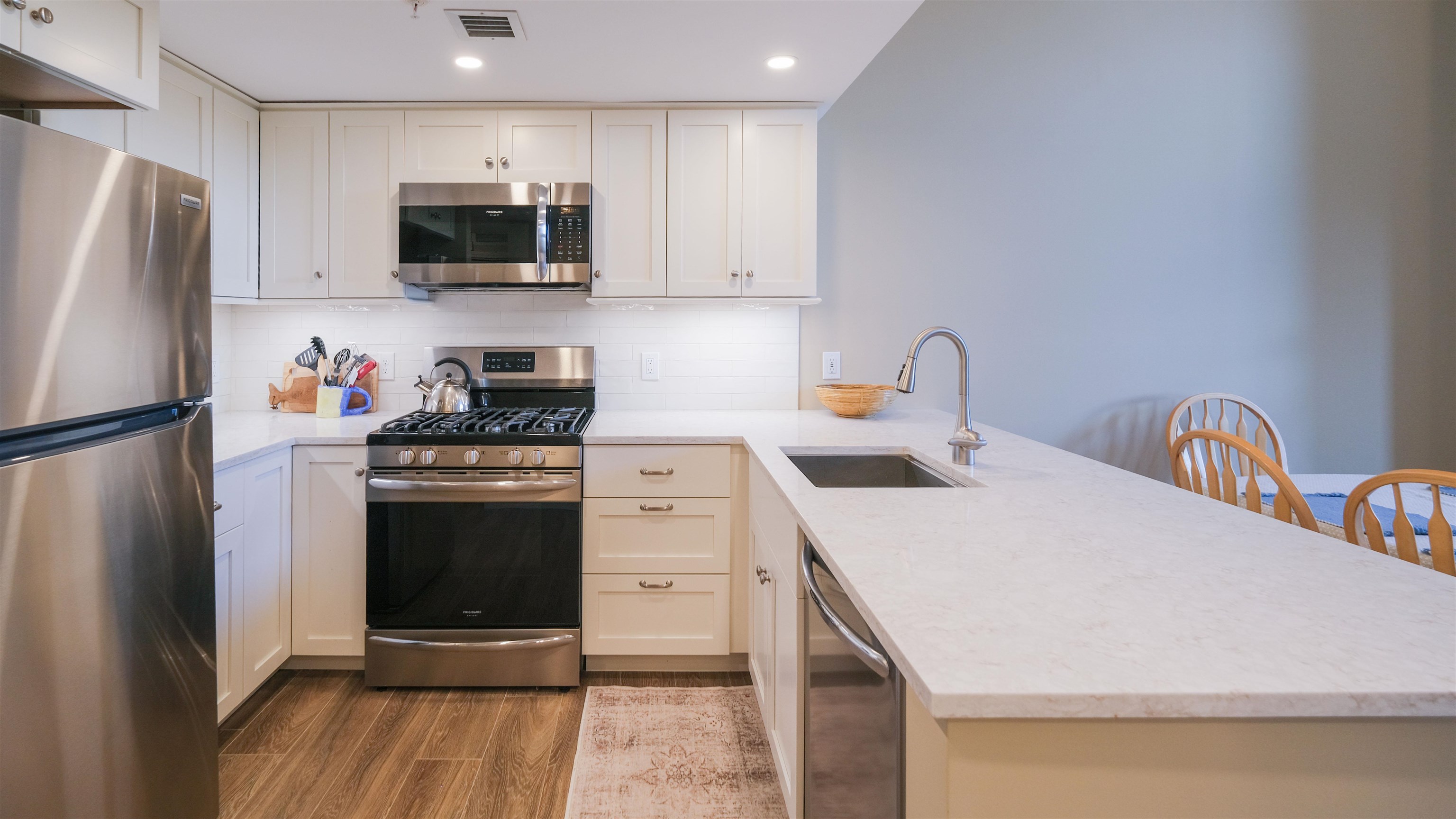 35 White Loop Property Photo 8