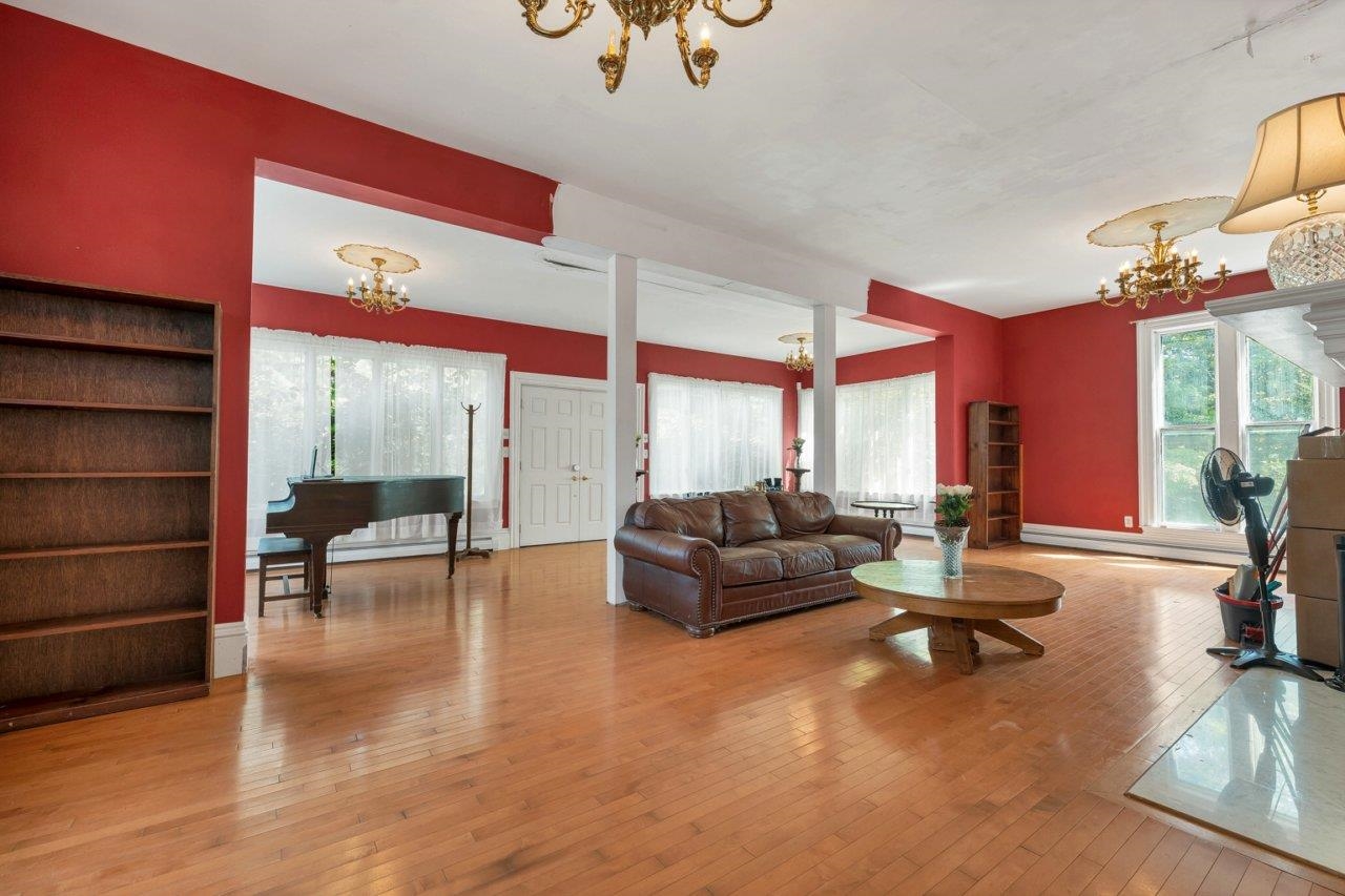 254 High Street Property Photo 8