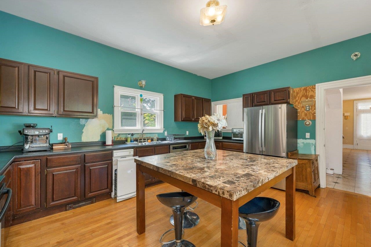 254 High Street Property Photo 10