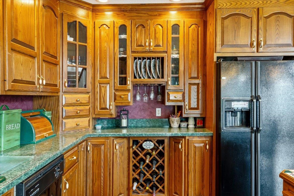 1398 Blockhouse Point Road Property Photo 20