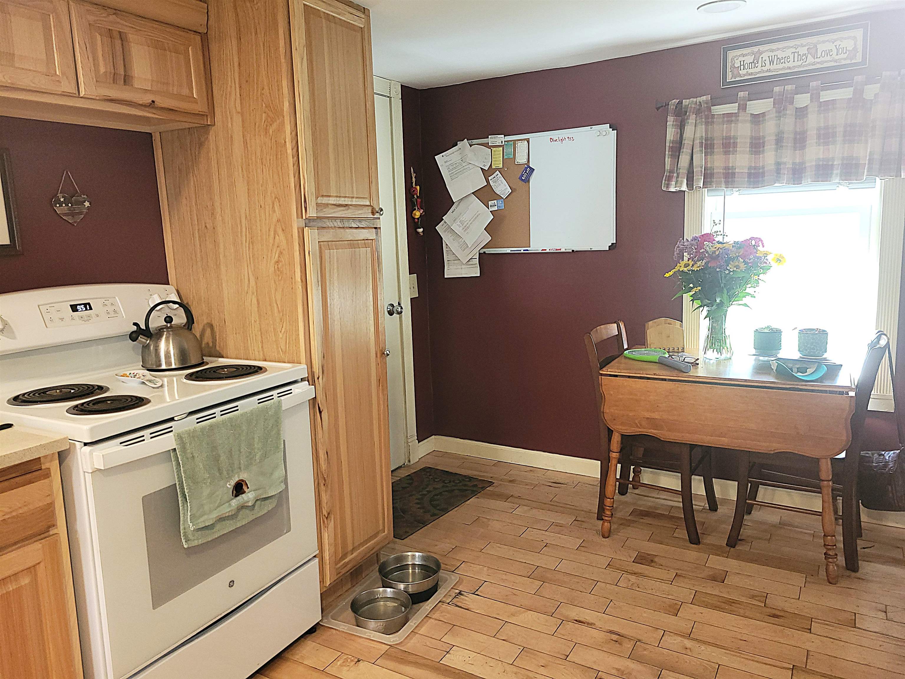 41 Depot Street Property Photo 5