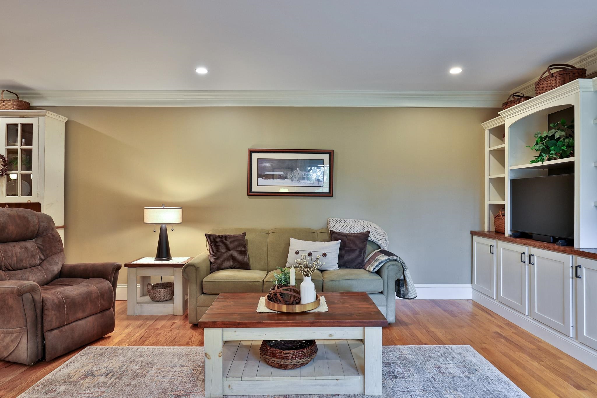 314 Killington Avenue Property Photo 6