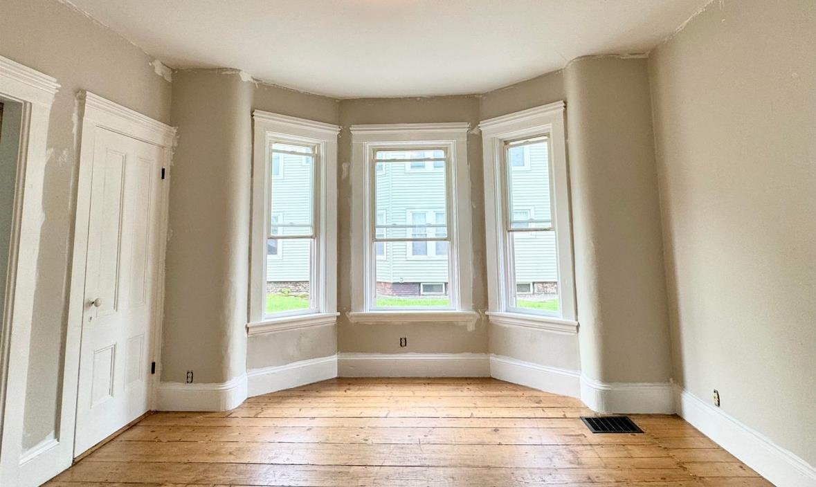 56 Atkinson Street Property Photo 8