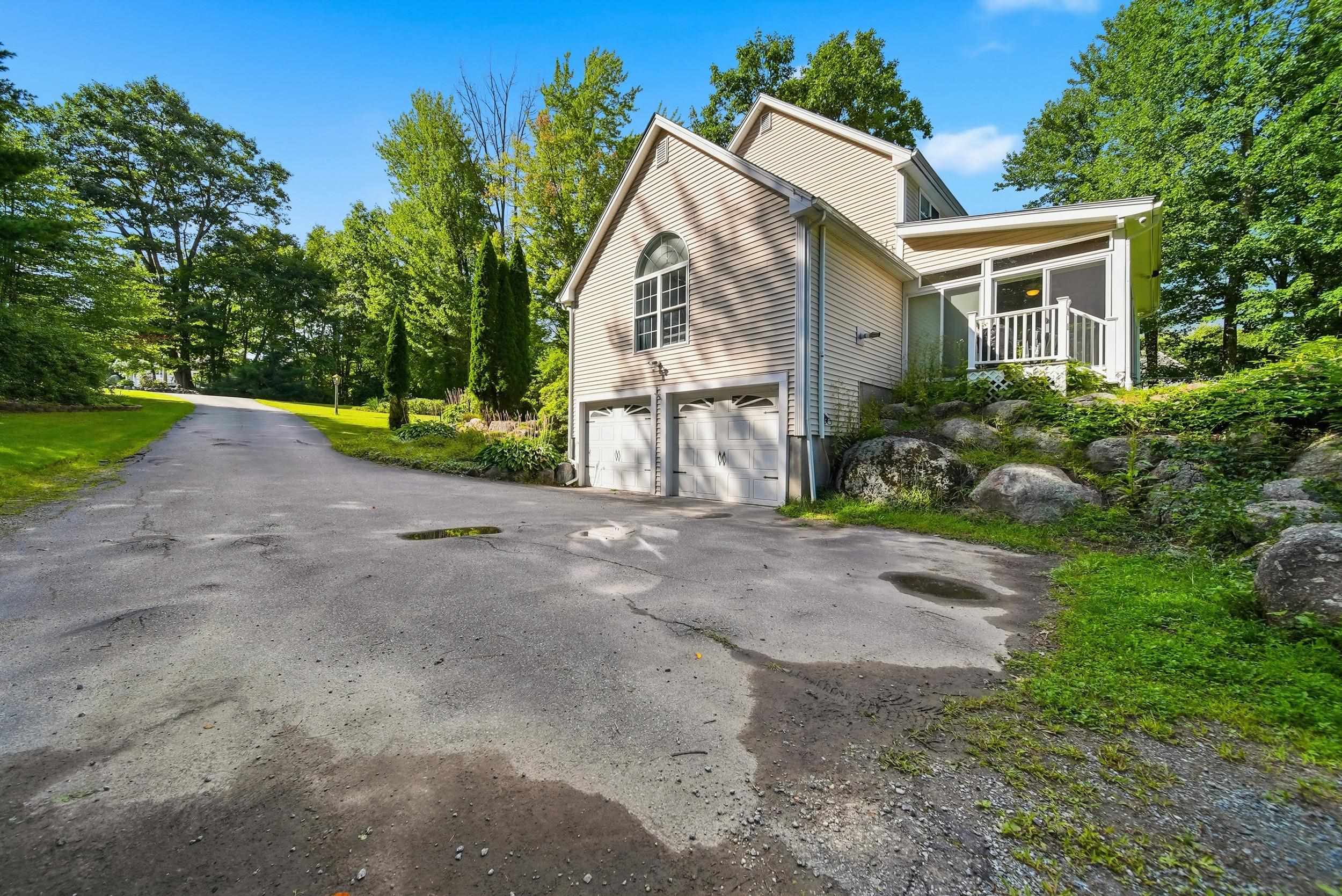 28 Chelsea Court Property Photo 2