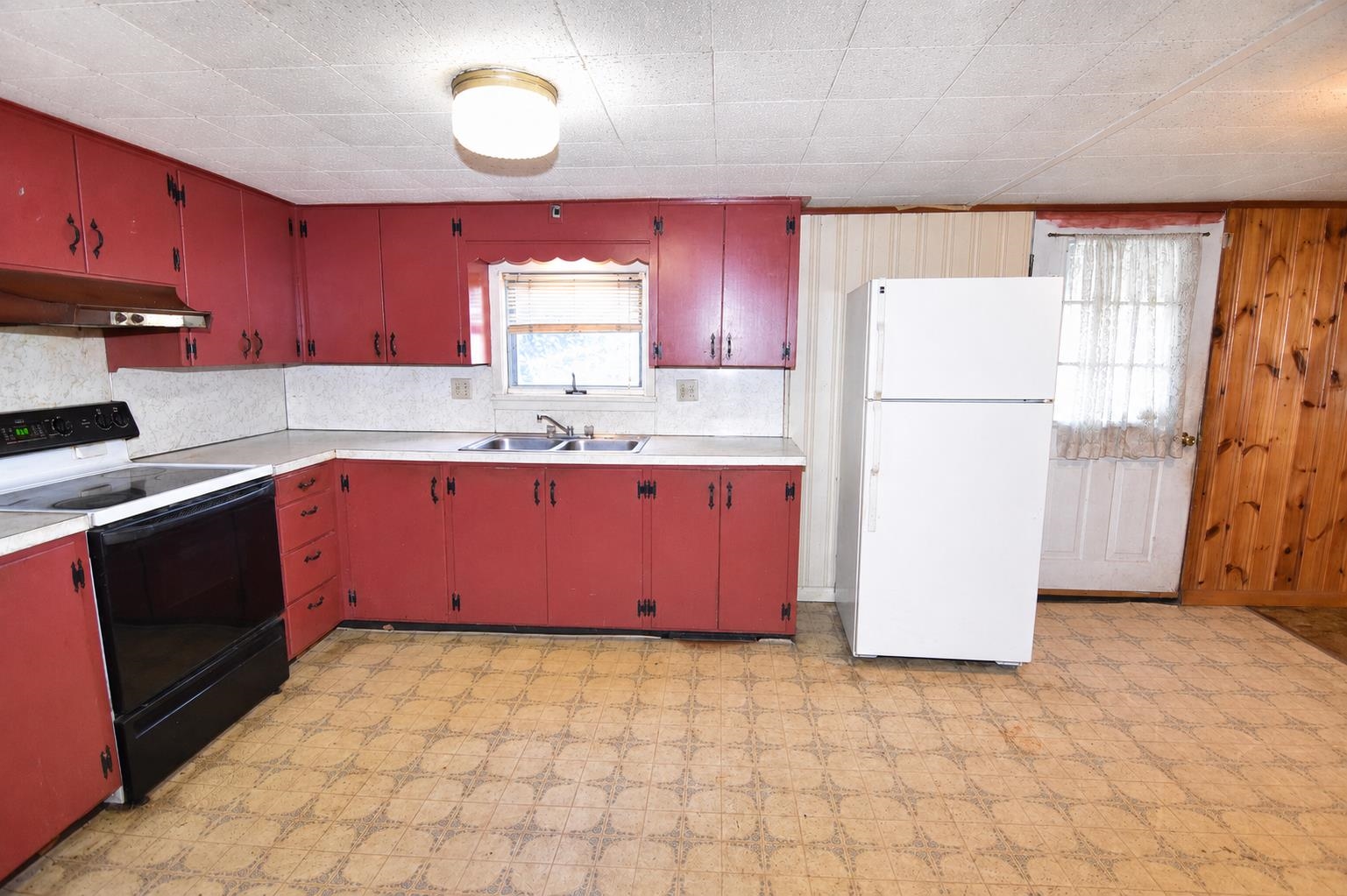 33 Bridge Street Property Photo 8