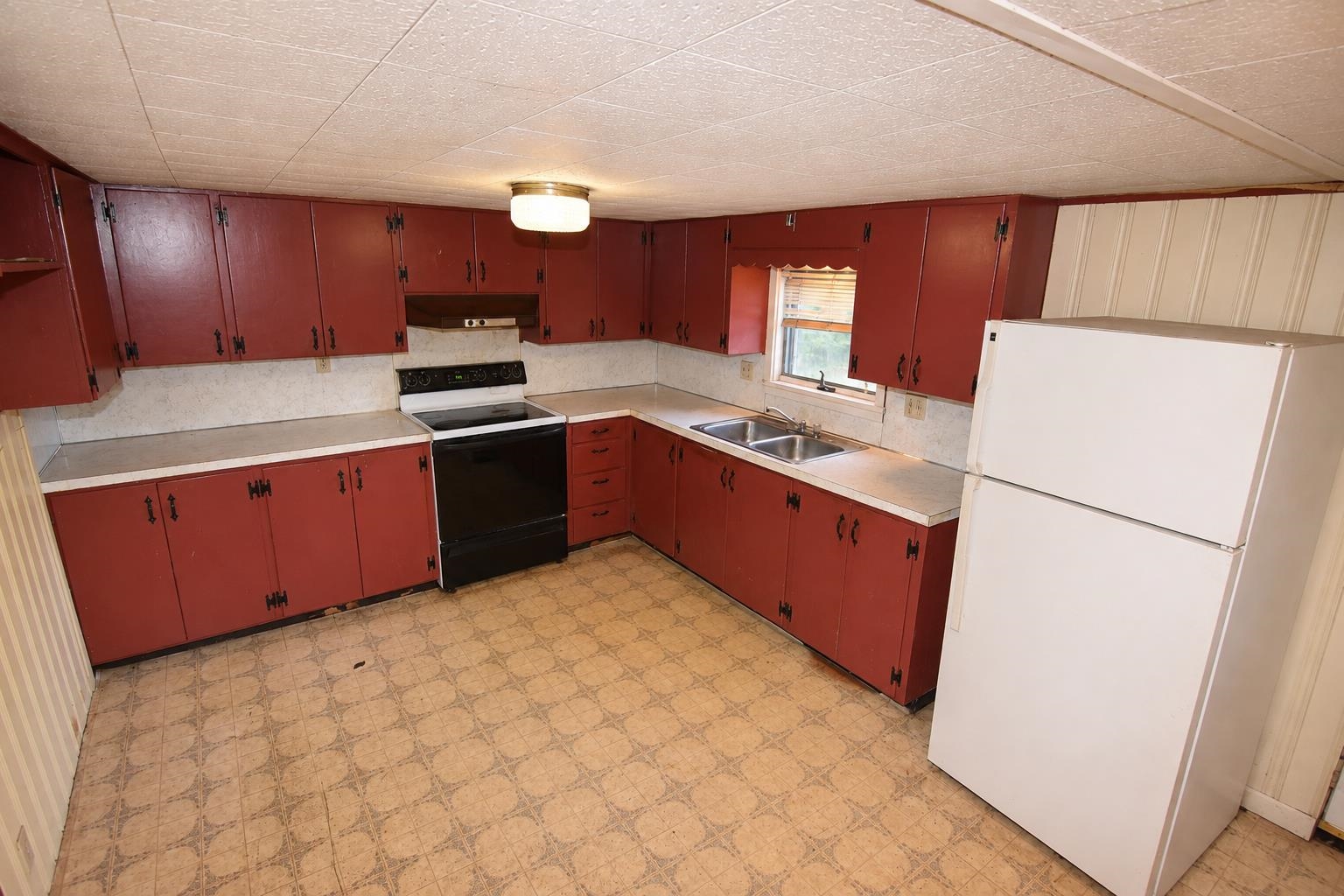 33 Bridge Street Property Photo 10