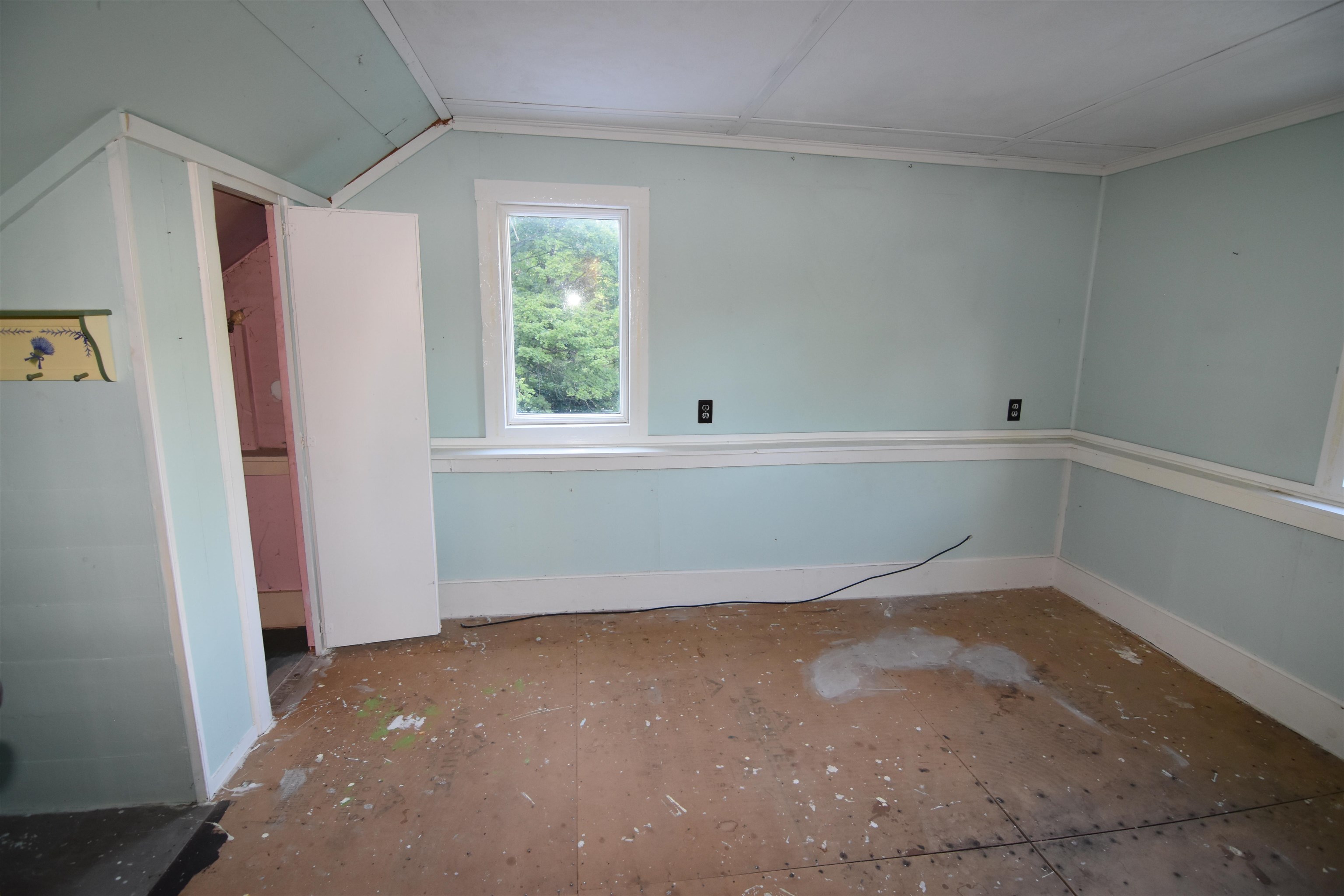 33 Bridge Street Property Photo 35