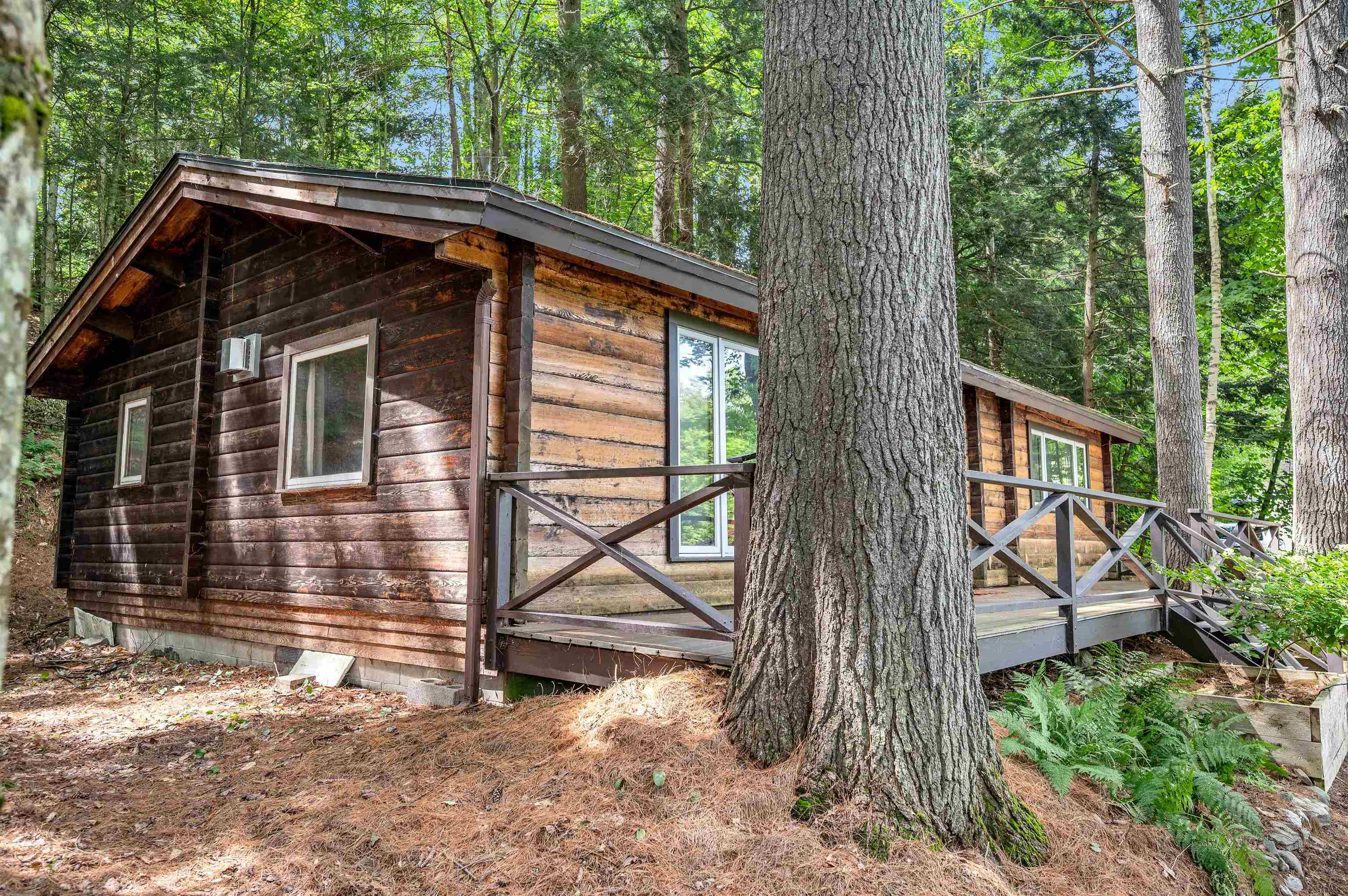 17 Middle Pines Road Property Photo 4