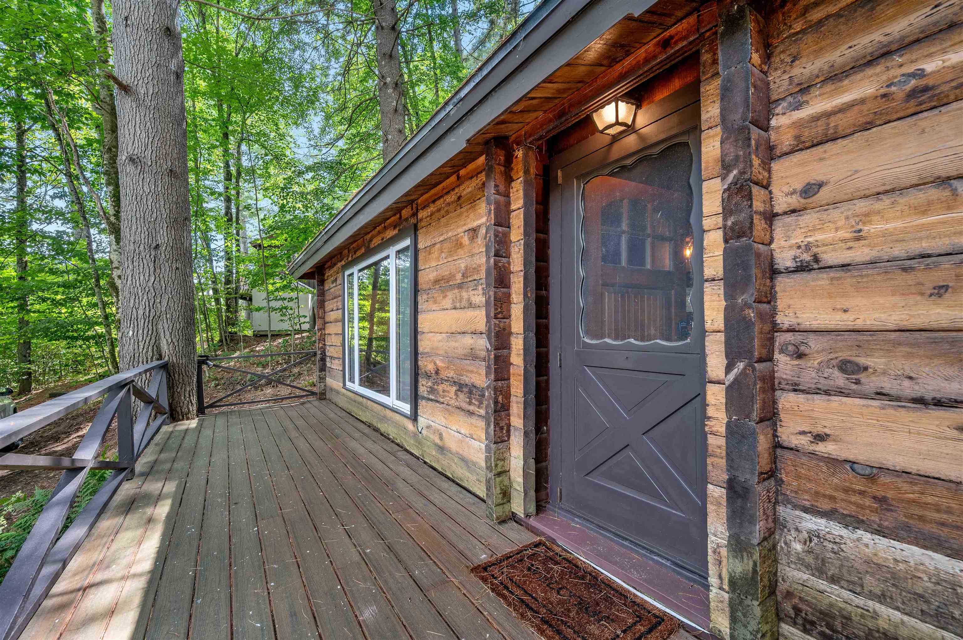 17 Middle Pines Road Property Photo 5