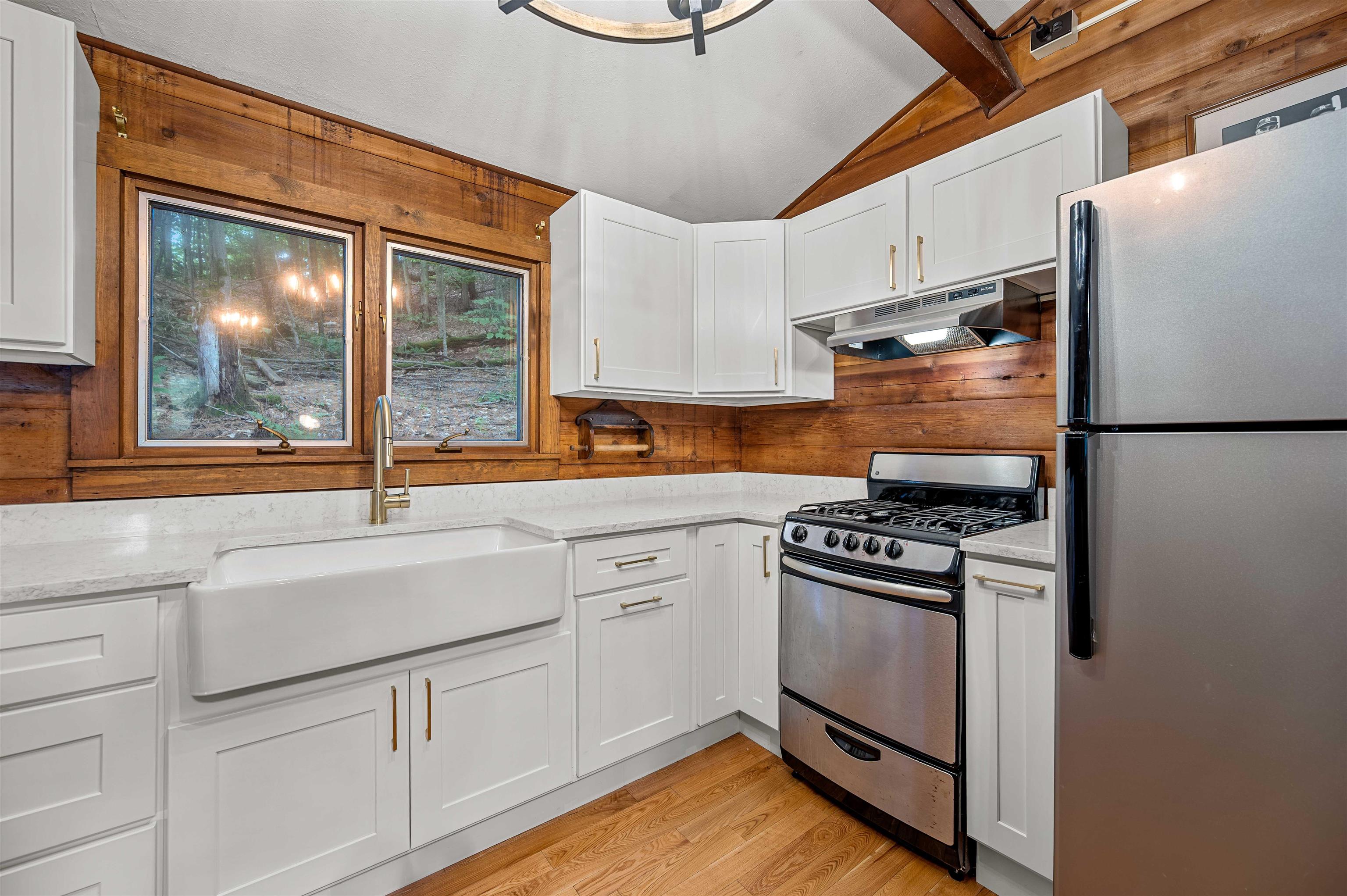 17 Middle Pines Road Property Photo 19