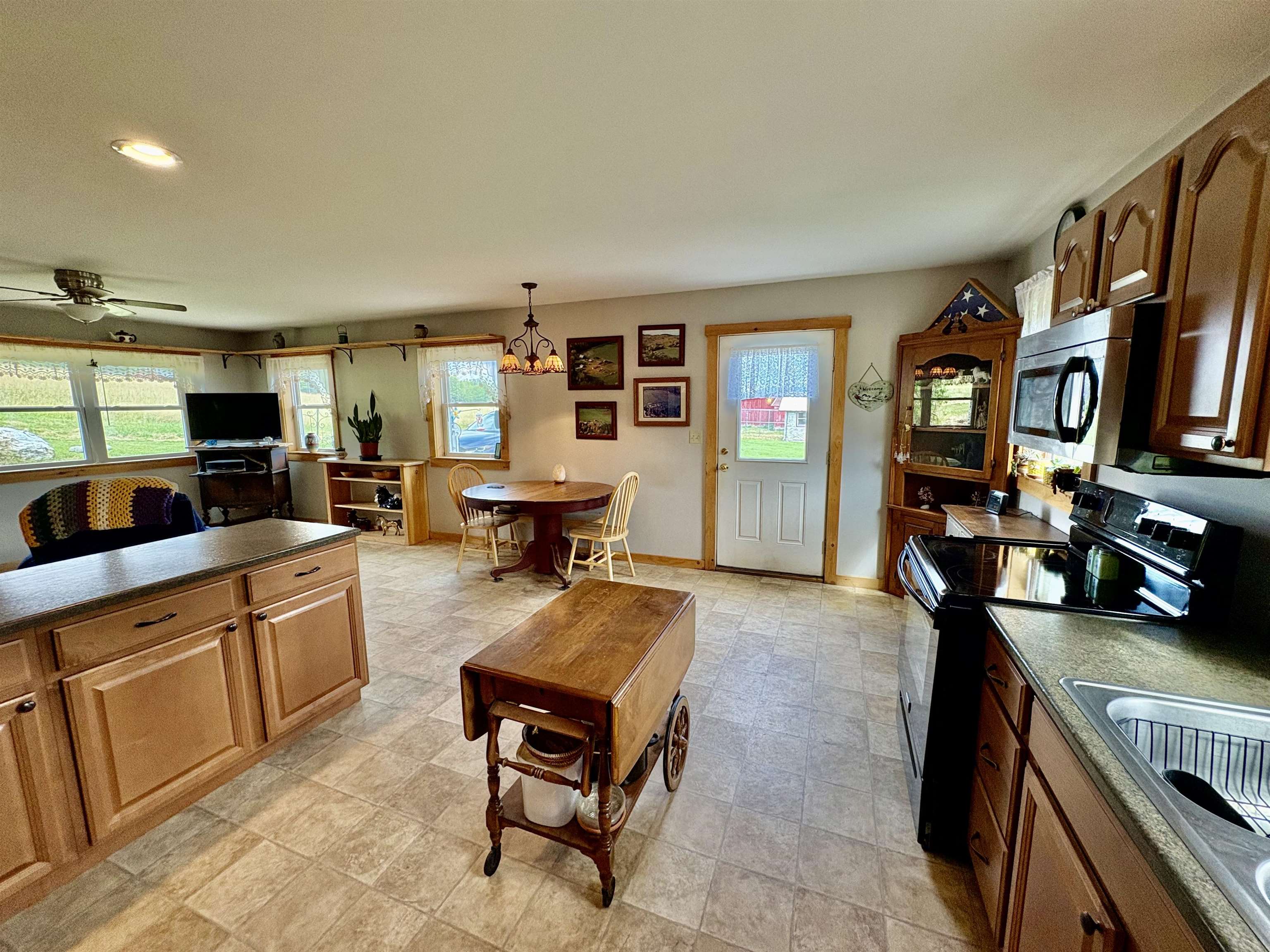 52 Minister Hill Road Property Photo 7