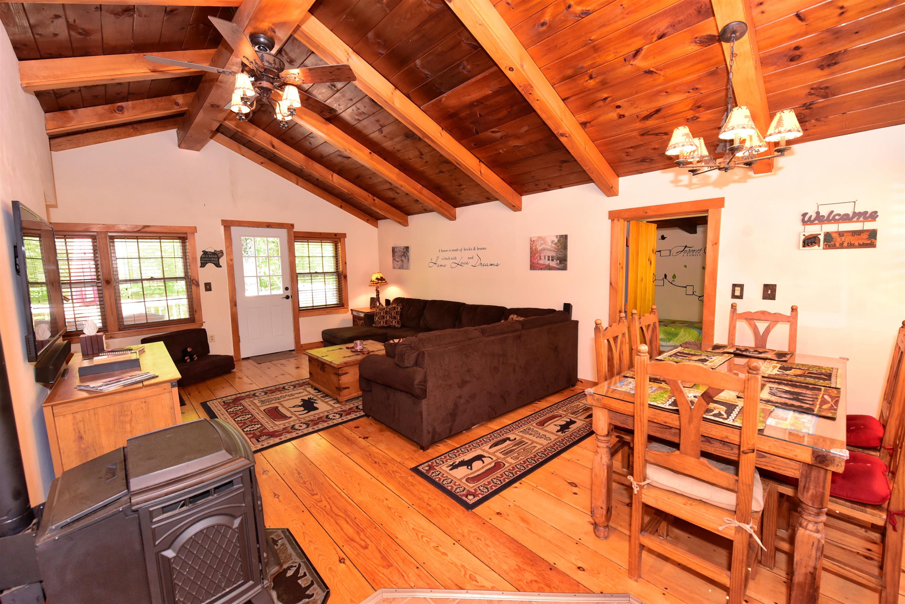 140 Mountain View Drive Property Photo 8