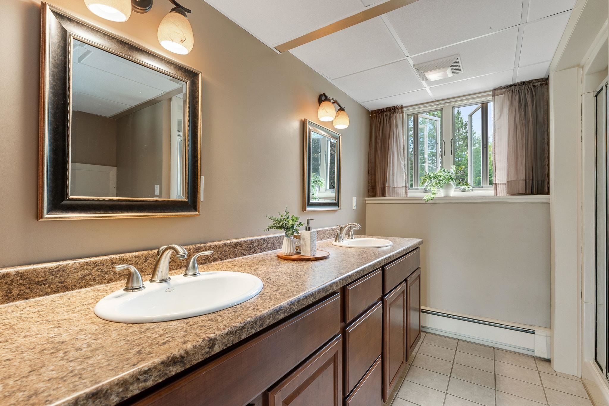 25 Brigham Hill Road Property Photo 12