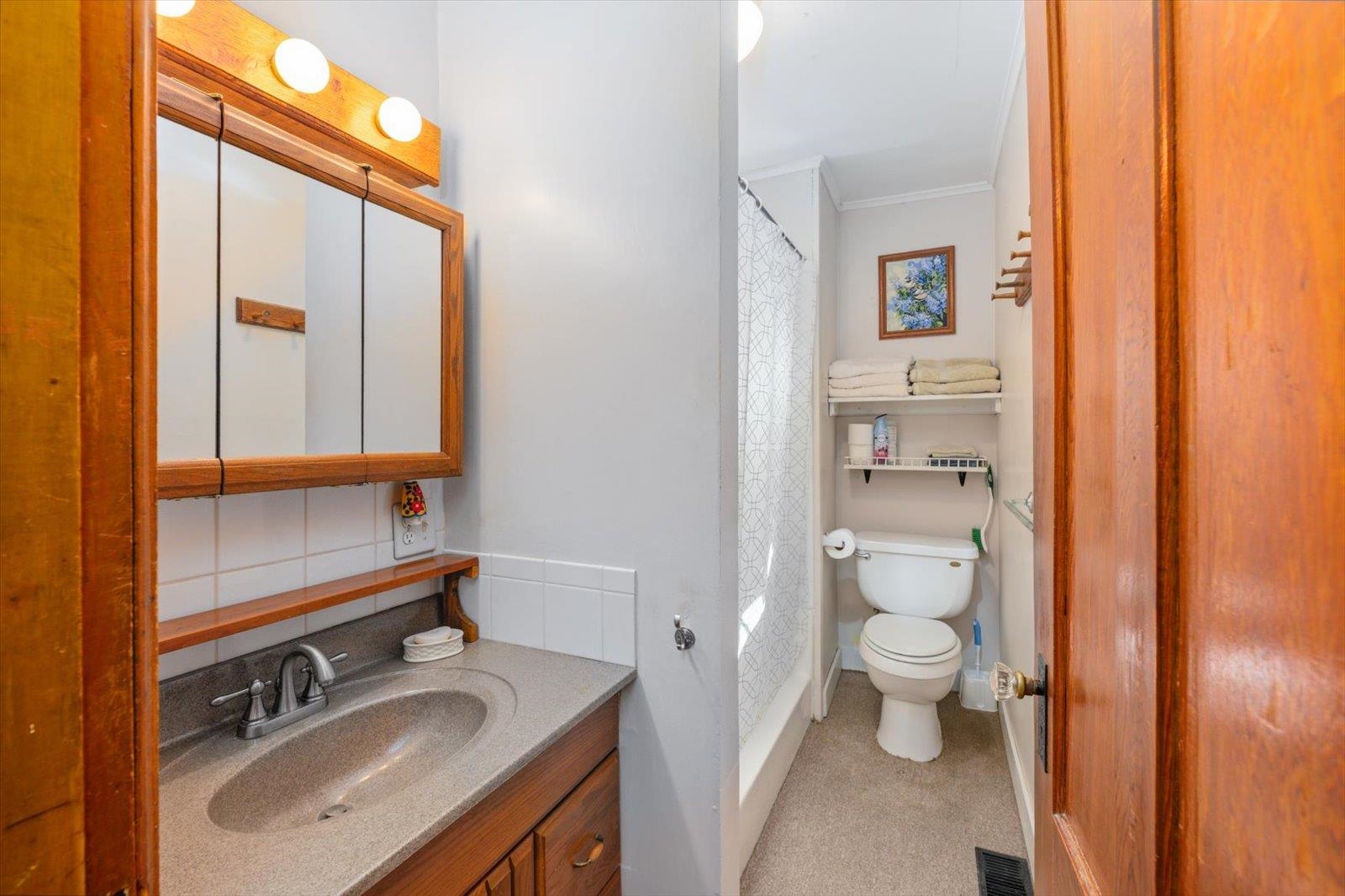 28 Pine Street Property Photo 29