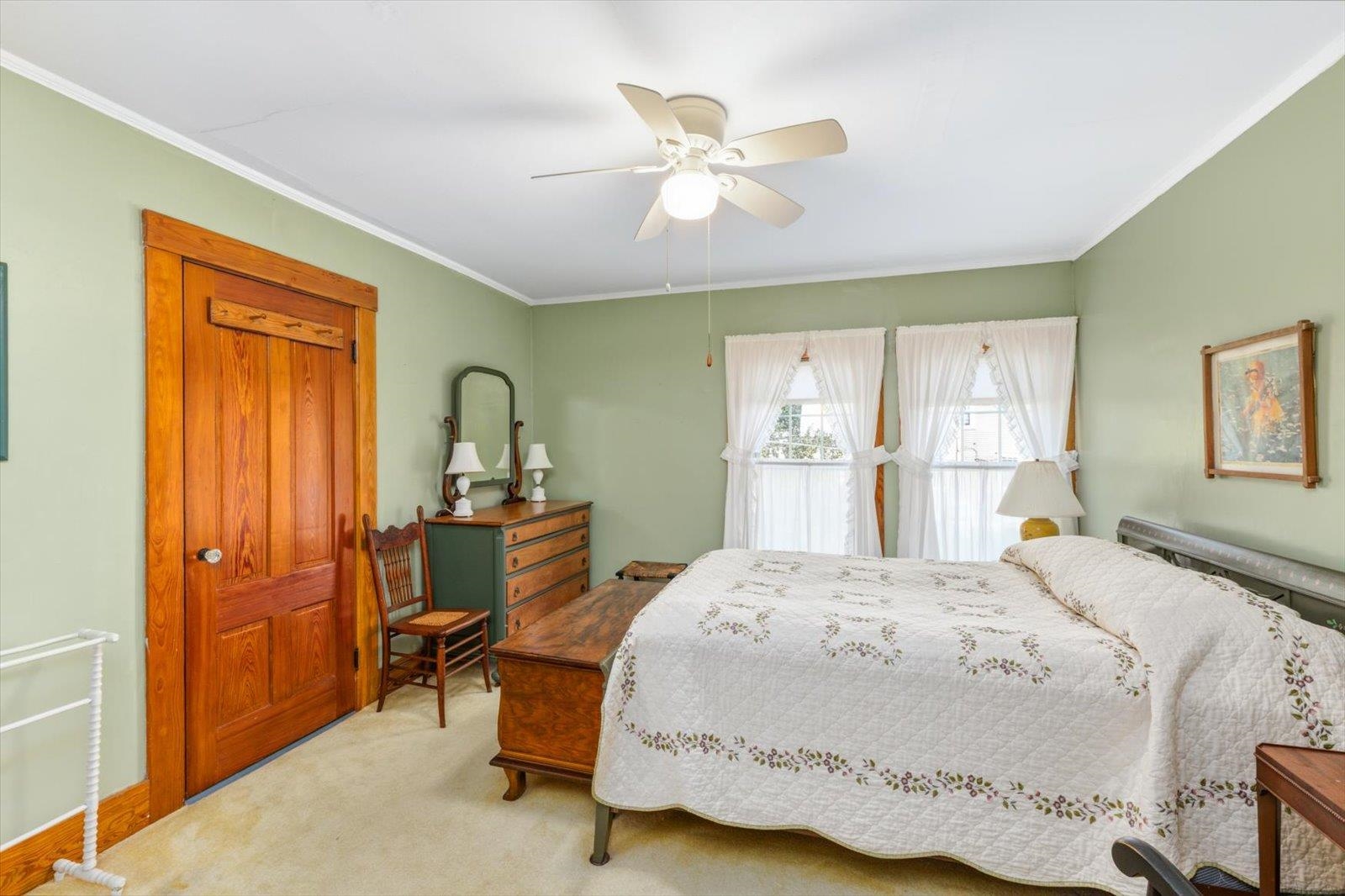 28 Pine Street Property Photo 35