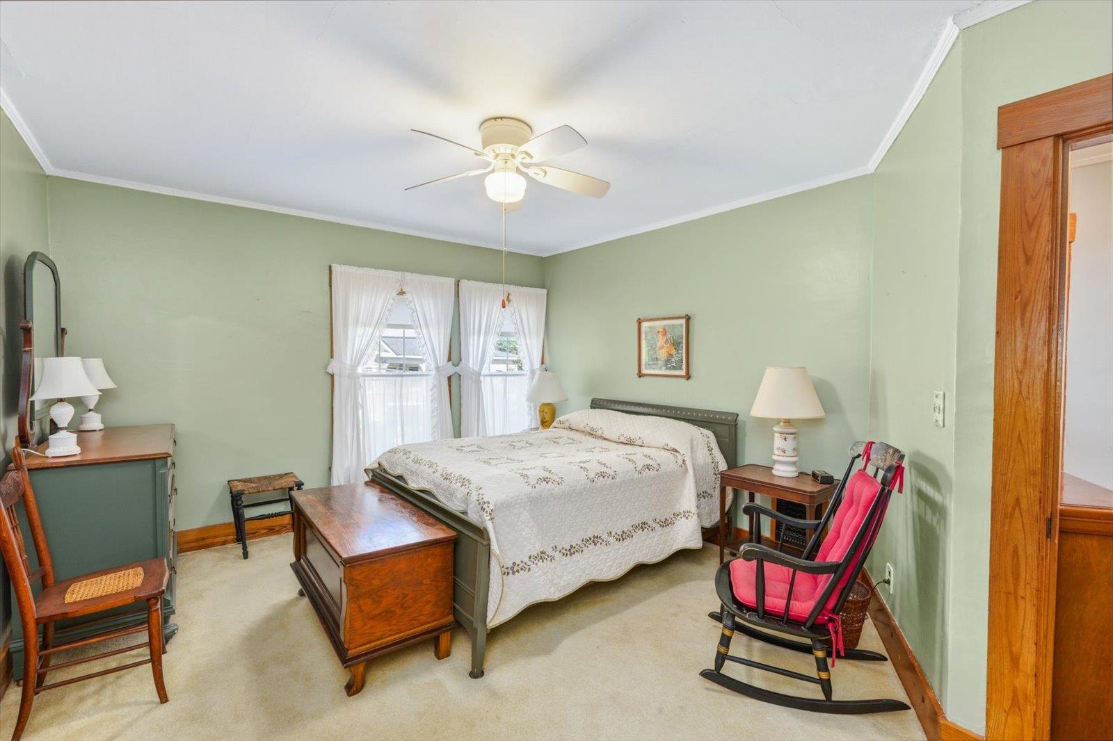 28 Pine Street Property Photo 36