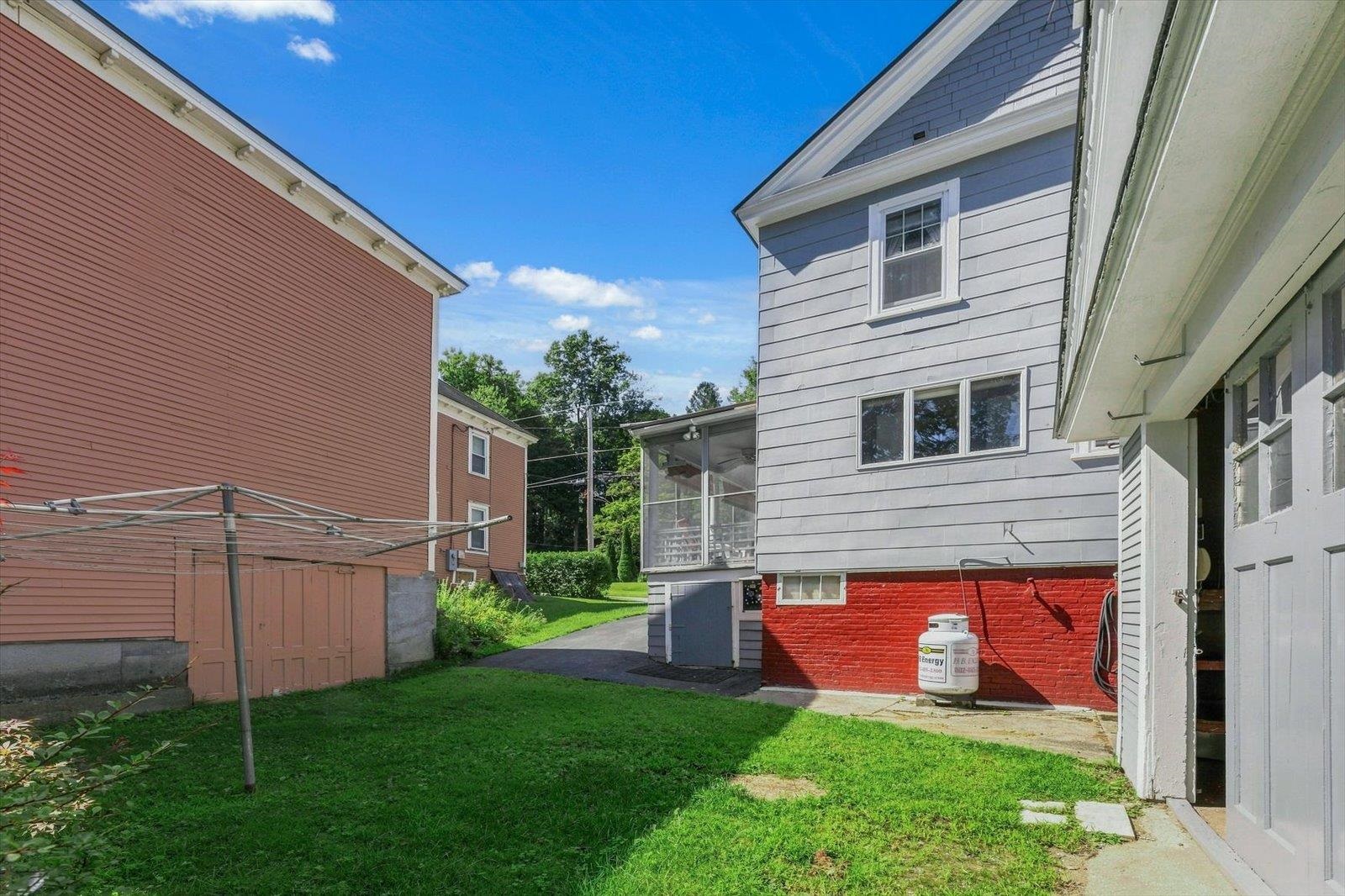 28 Pine Street Property Photo 52