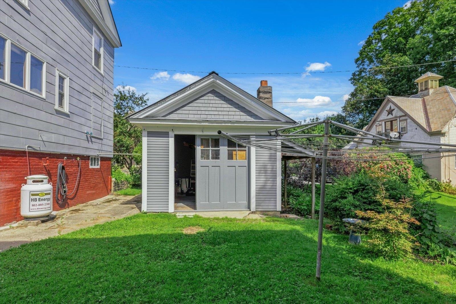 28 Pine Street Property Photo 53