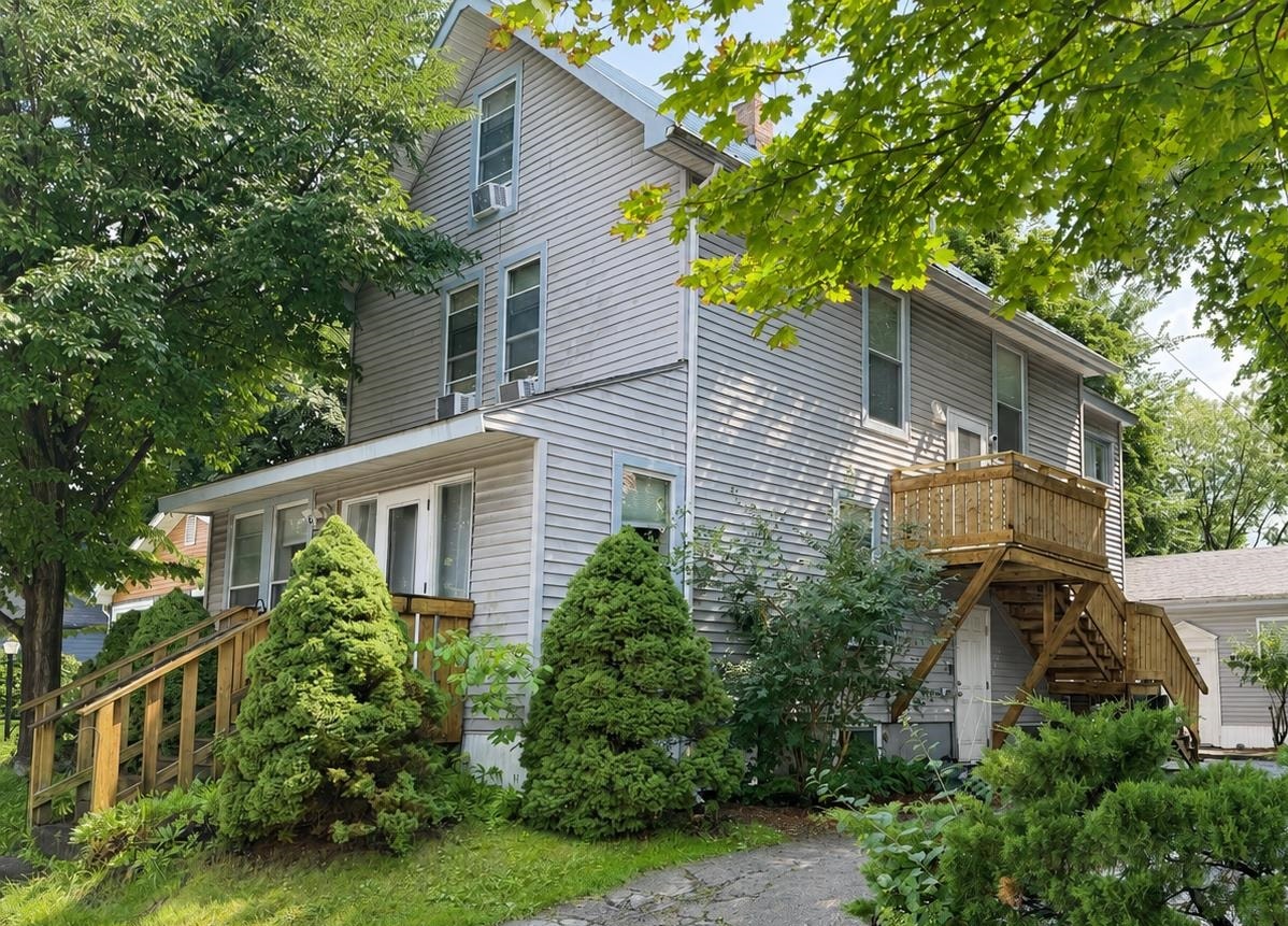 433 1/2 Flynn Avenue Property Photo 2