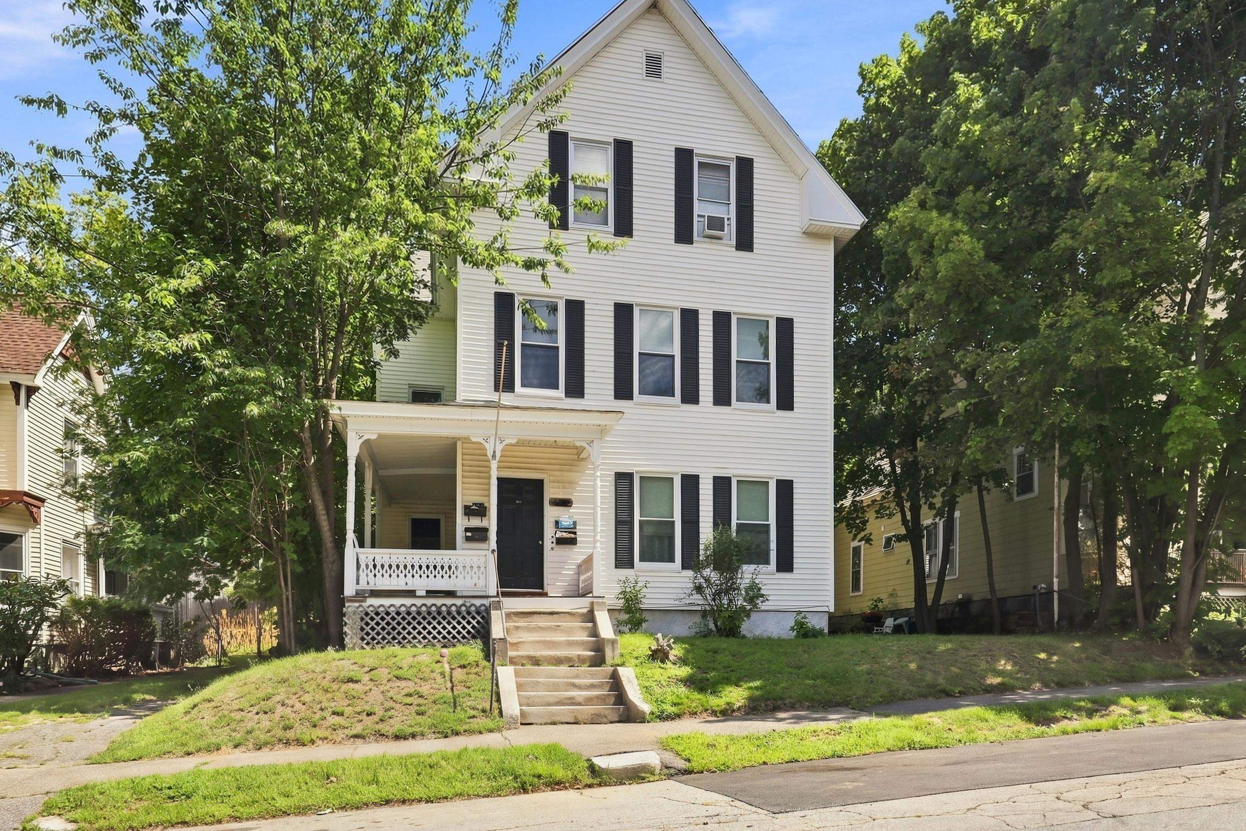 325 Walnut Street Property Photo 1