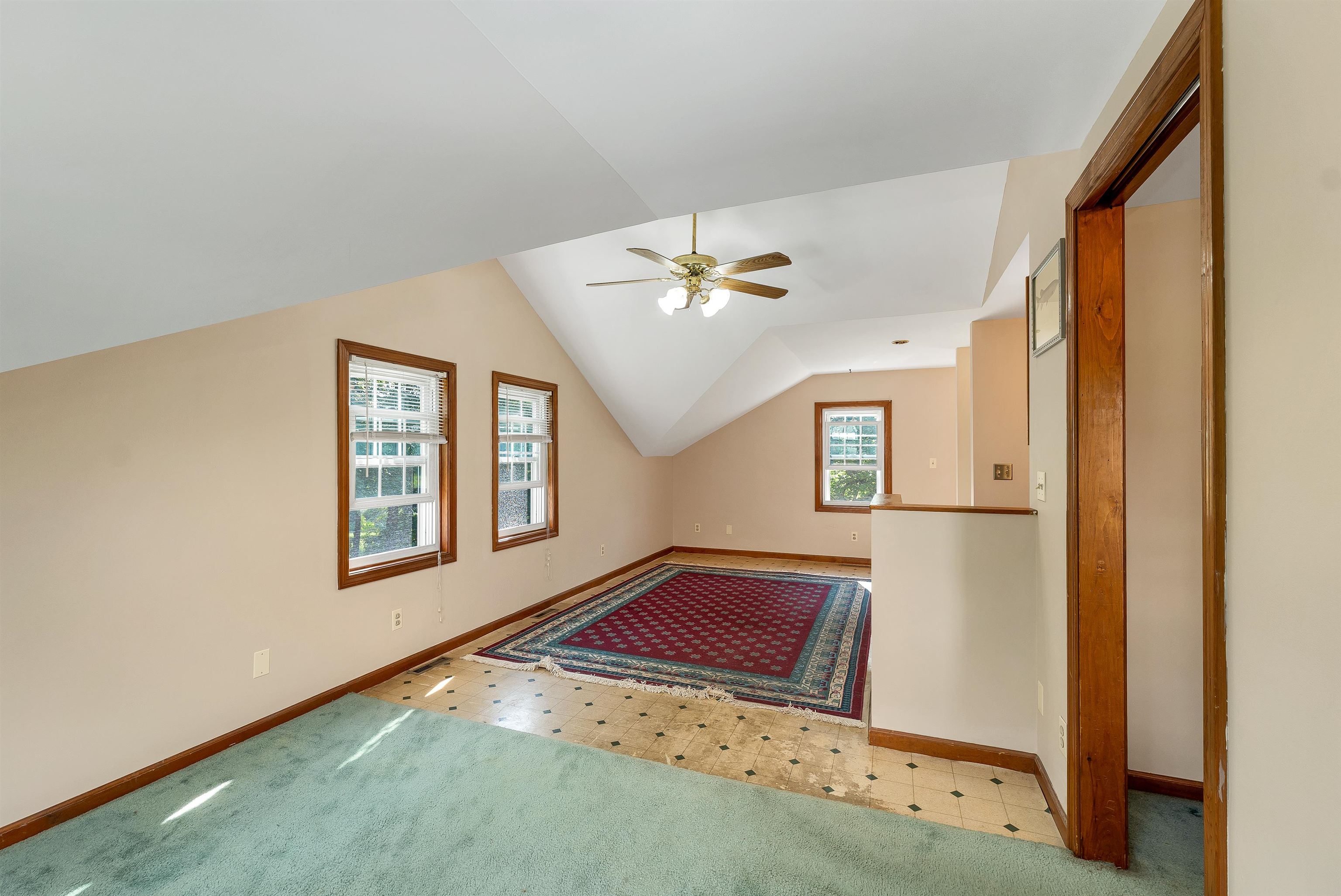 176 White Oaks Road Property Photo 25