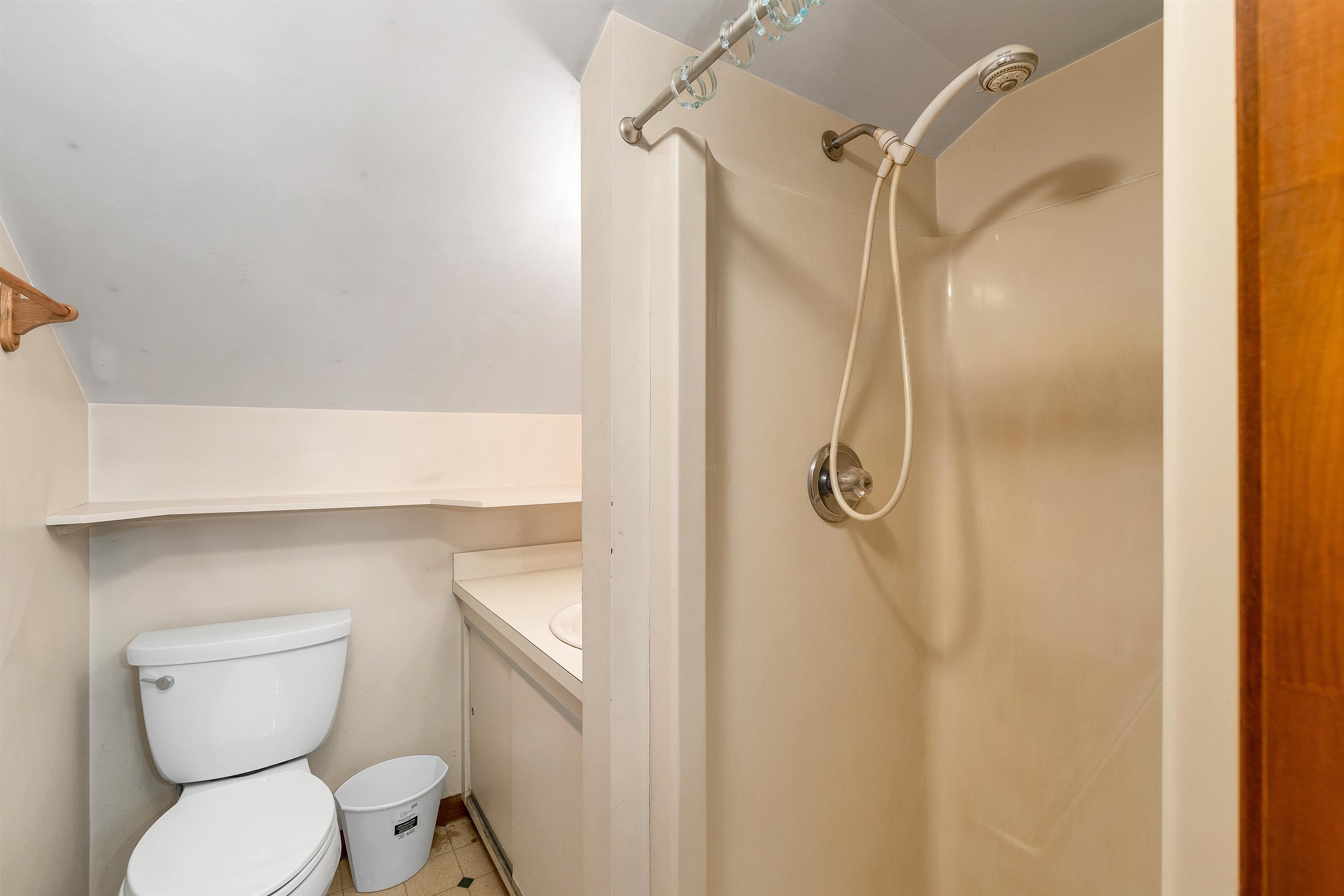 176 White Oaks Road Property Photo 28