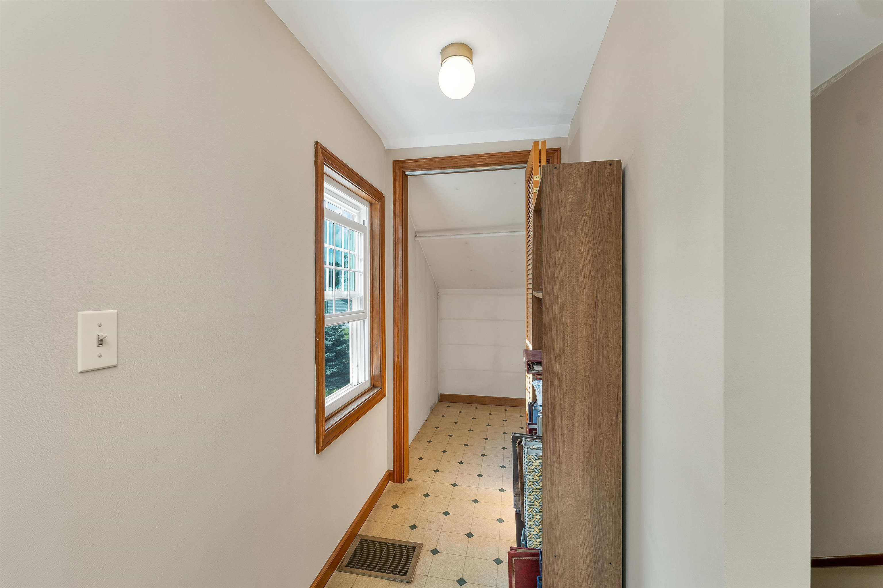 176 White Oaks Road Property Photo 32