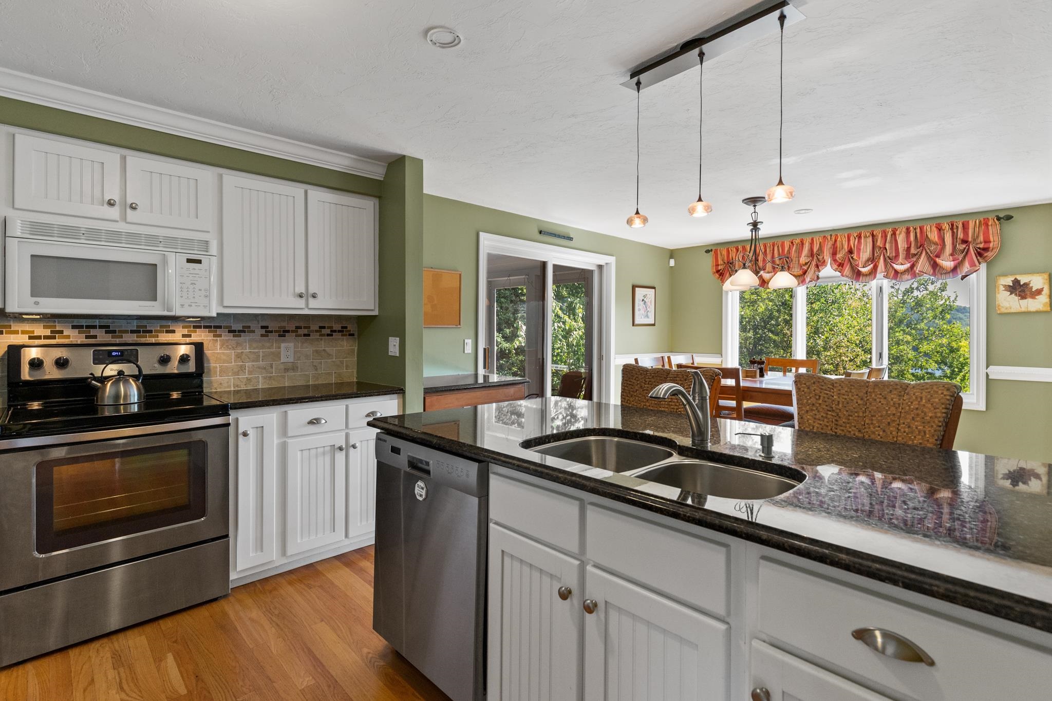 9 Loon Road Property Photo 11