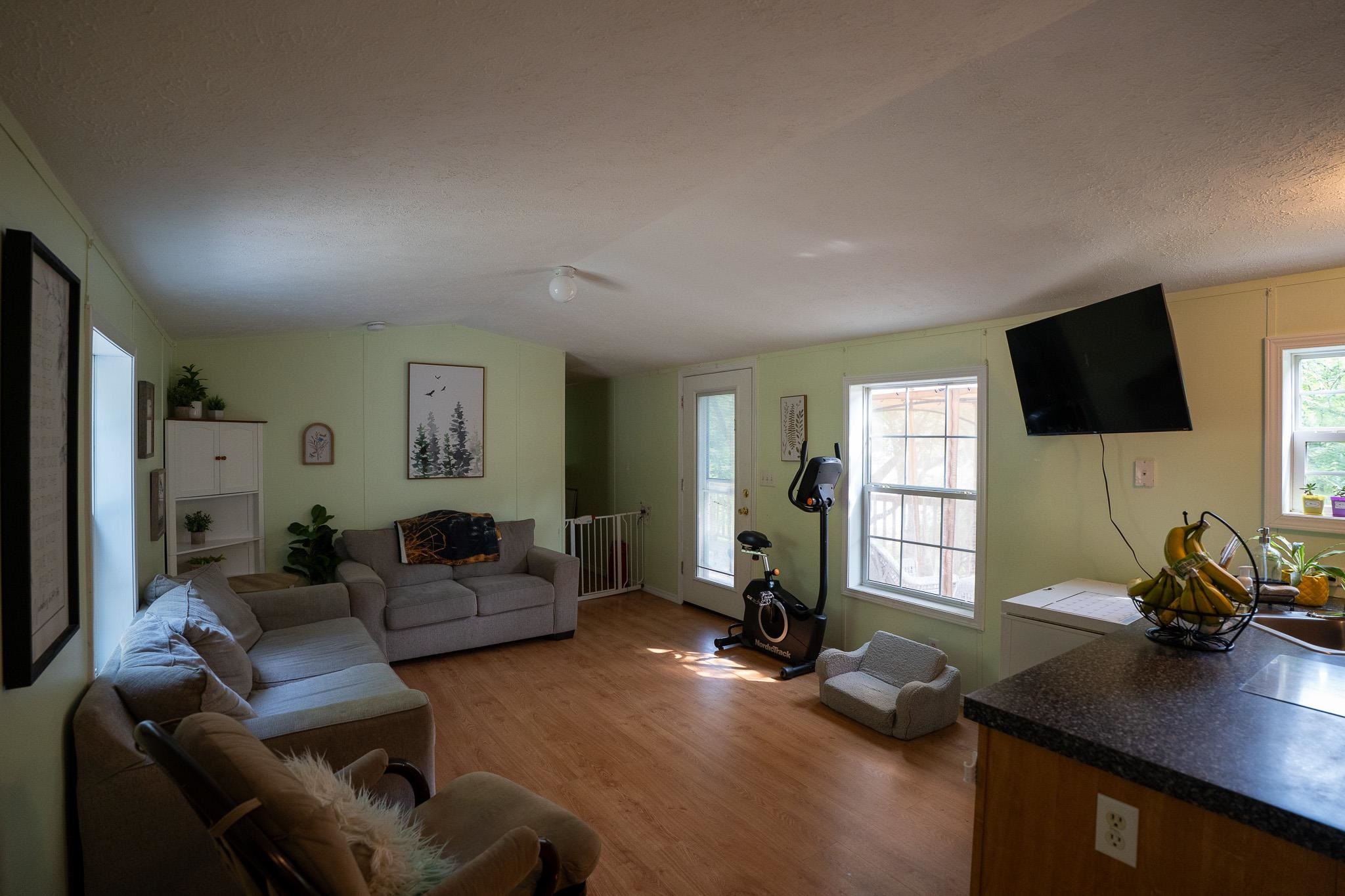 186 Oak Street Property Photo 13