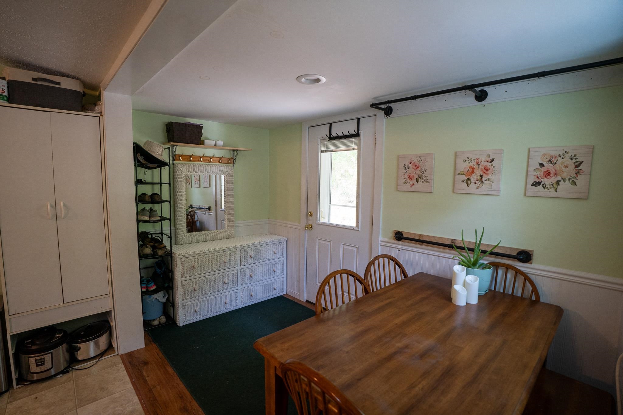 186 Oak Street Property Photo 14