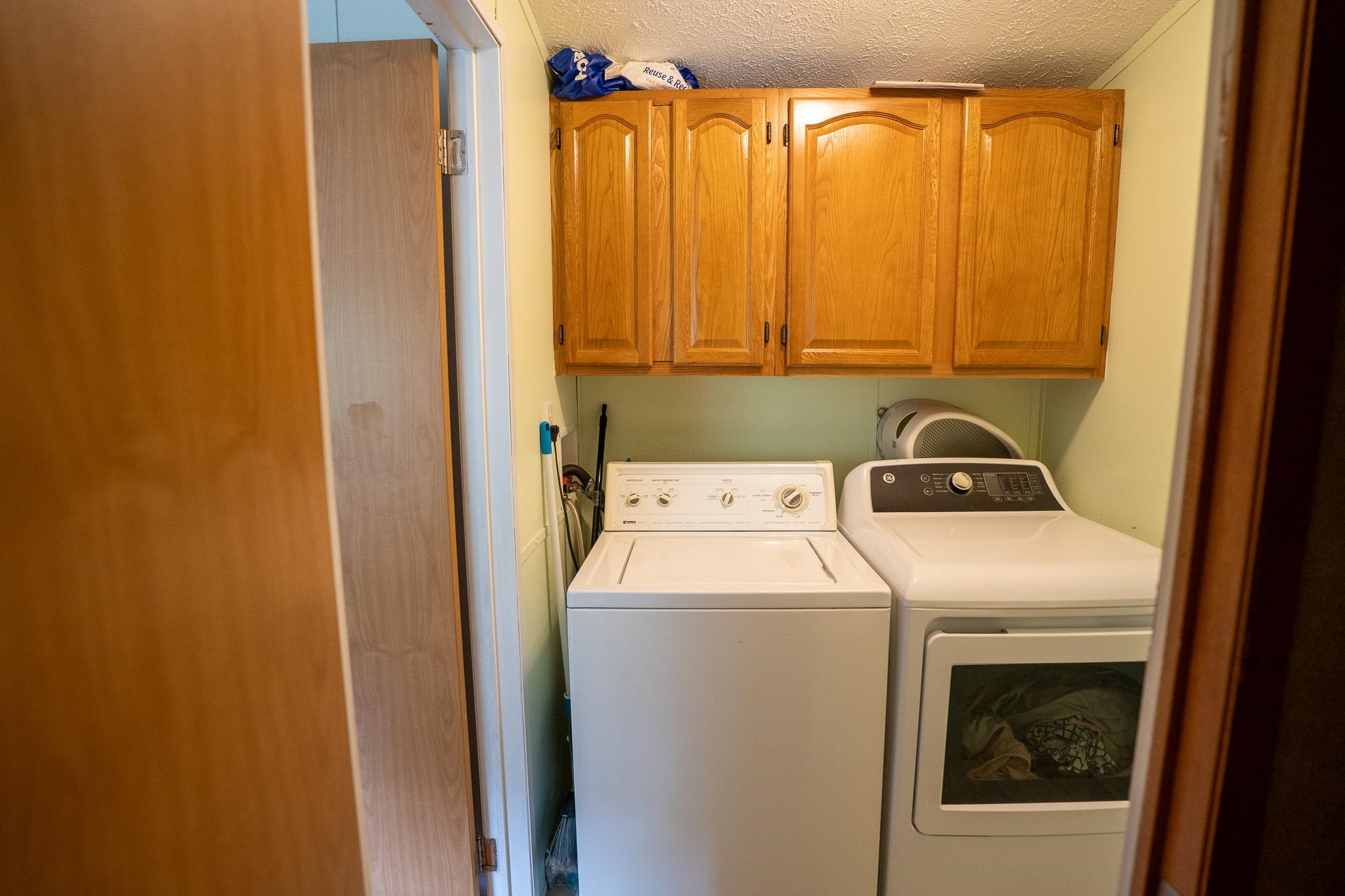 186 Oak Street Property Photo 23