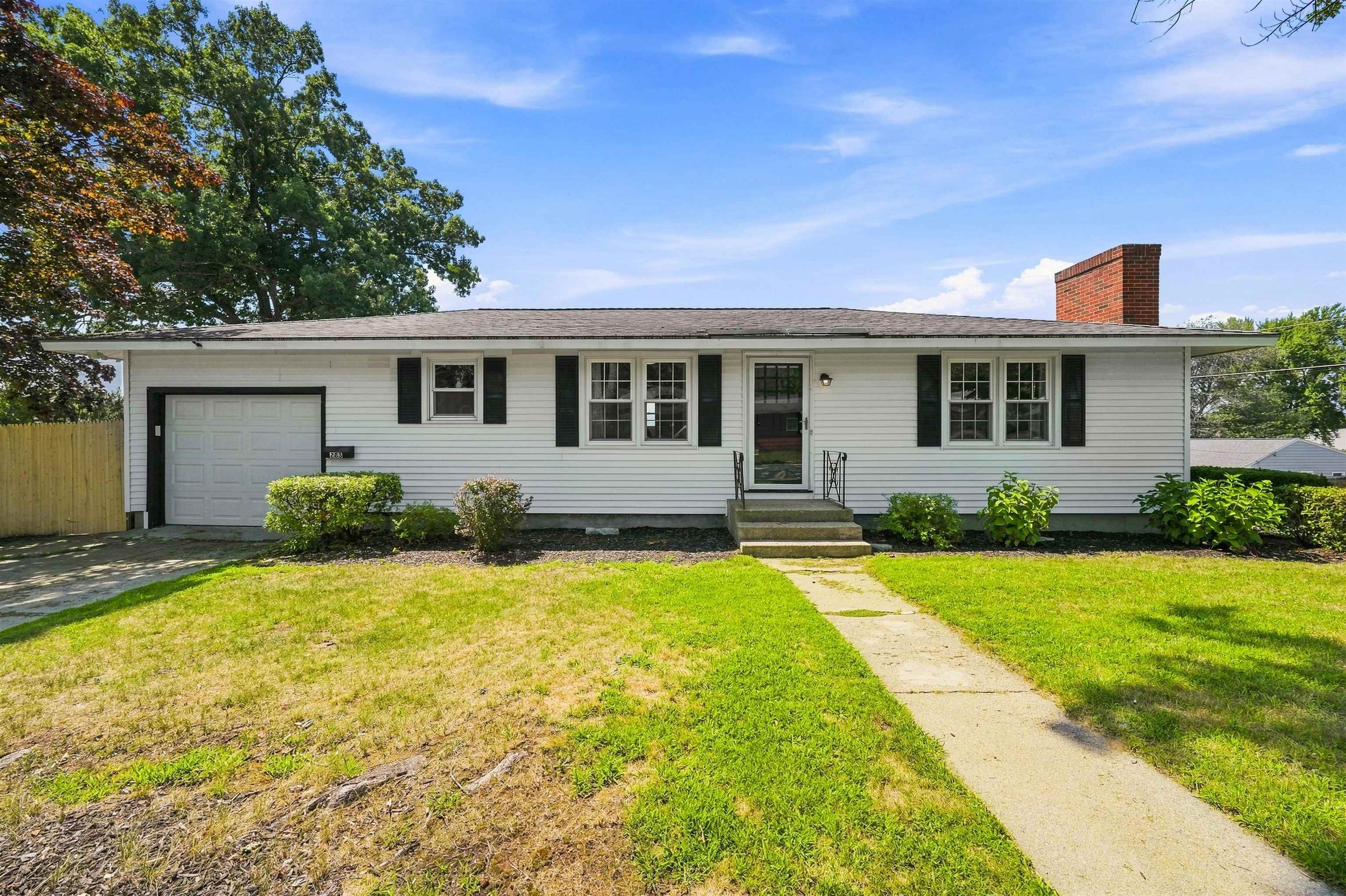 283 S Hall Street Property Photo 1