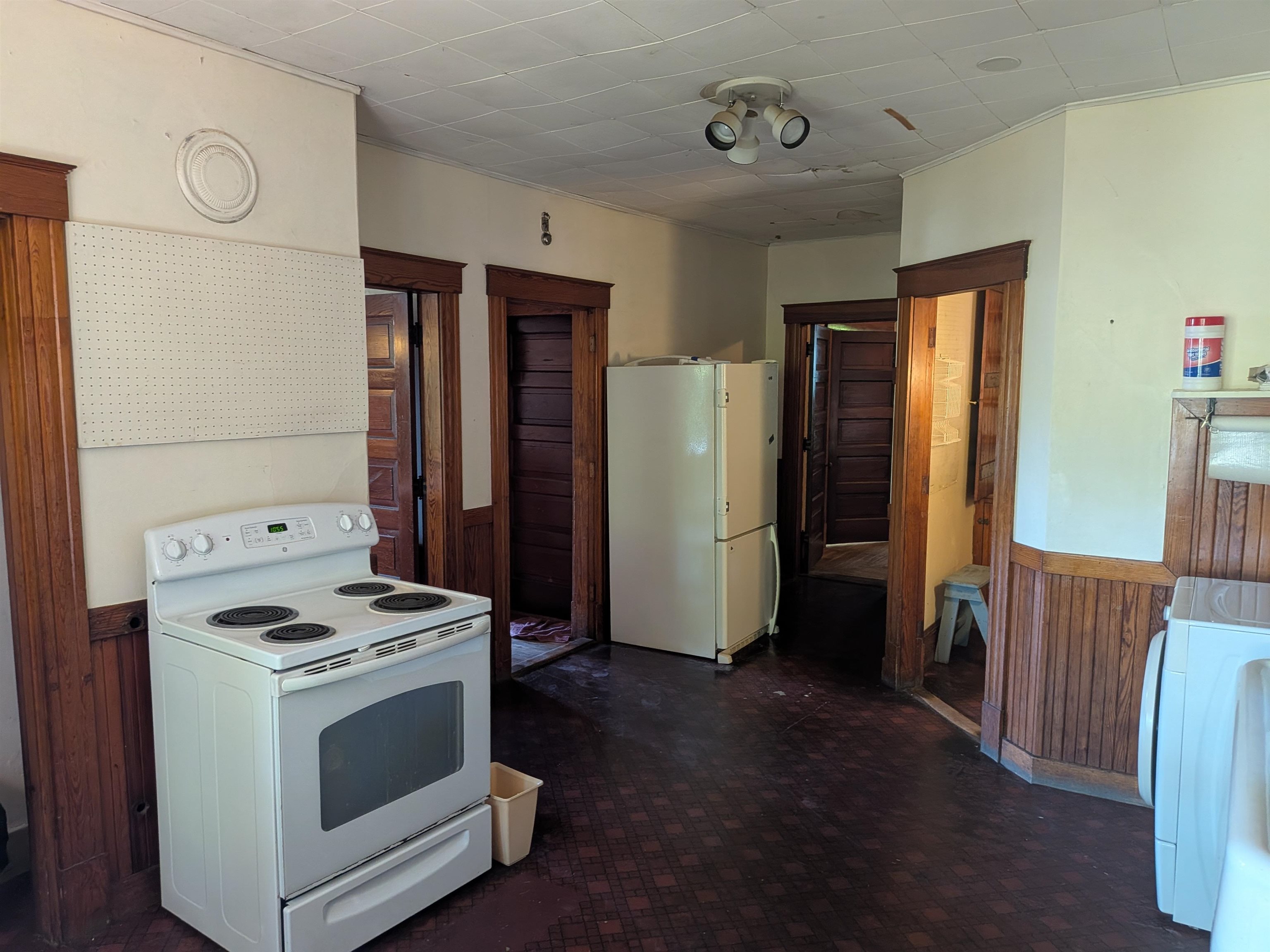 207 Elliot Street Property Photo 17