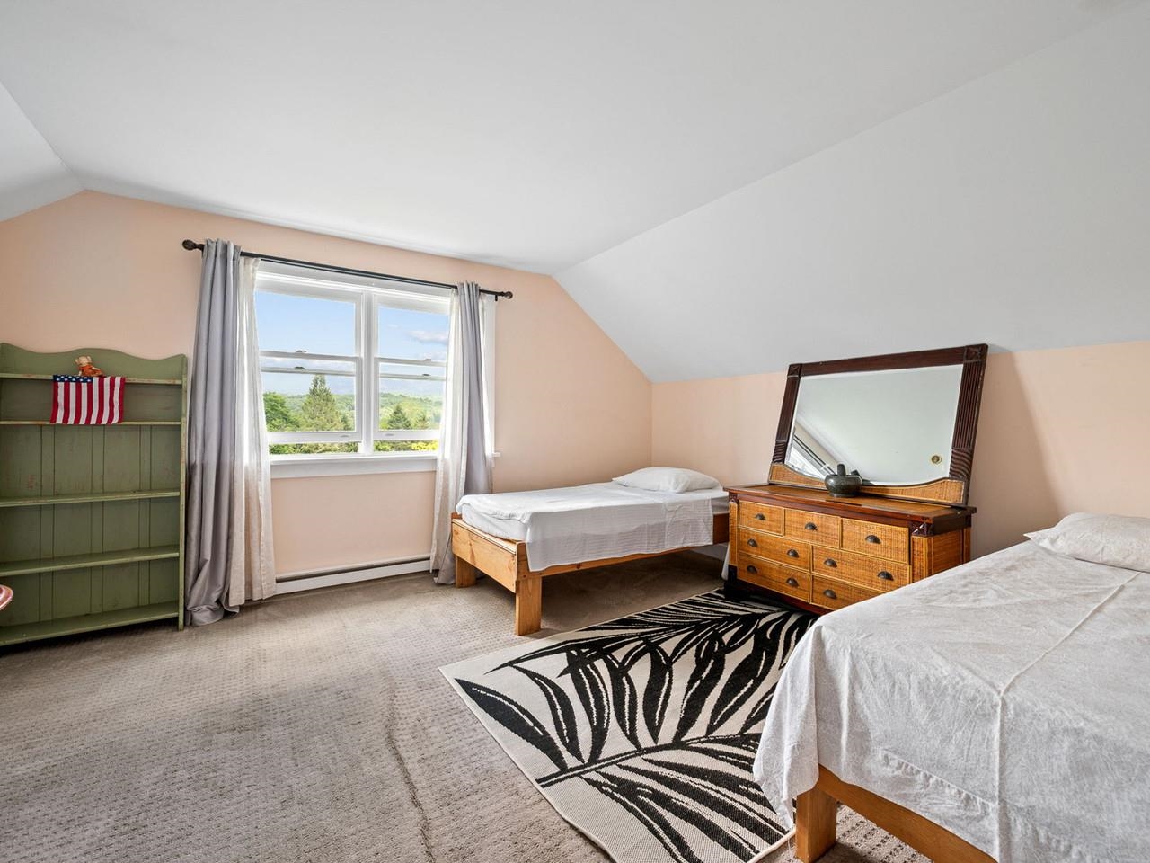 10 Kynoch Avenue Property Photo 32