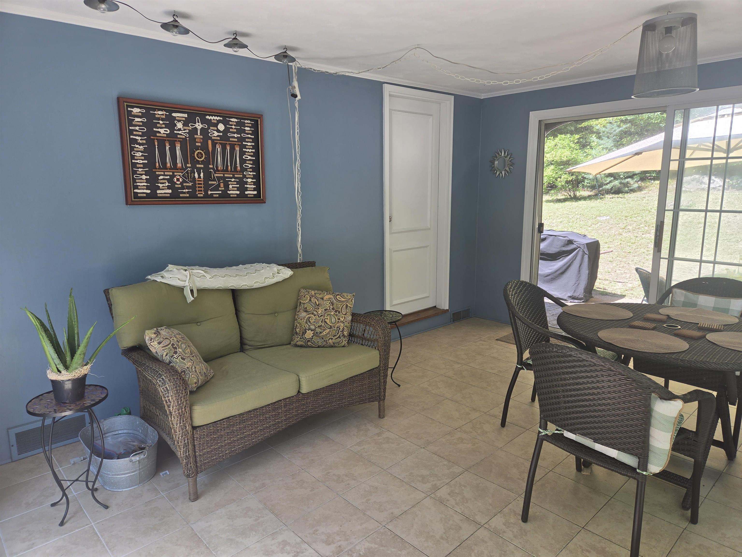 20 Buttonwood Road