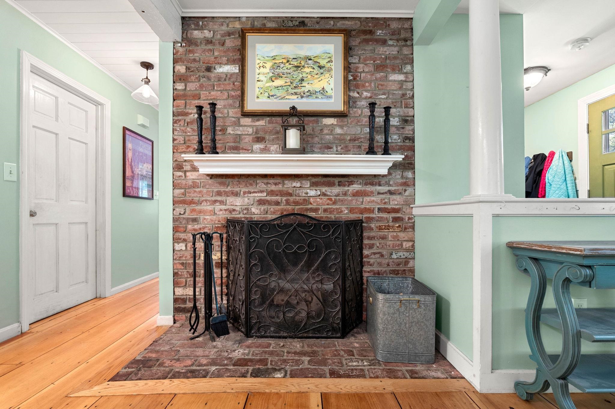 24 Hitching Post Lane Property Photo 3