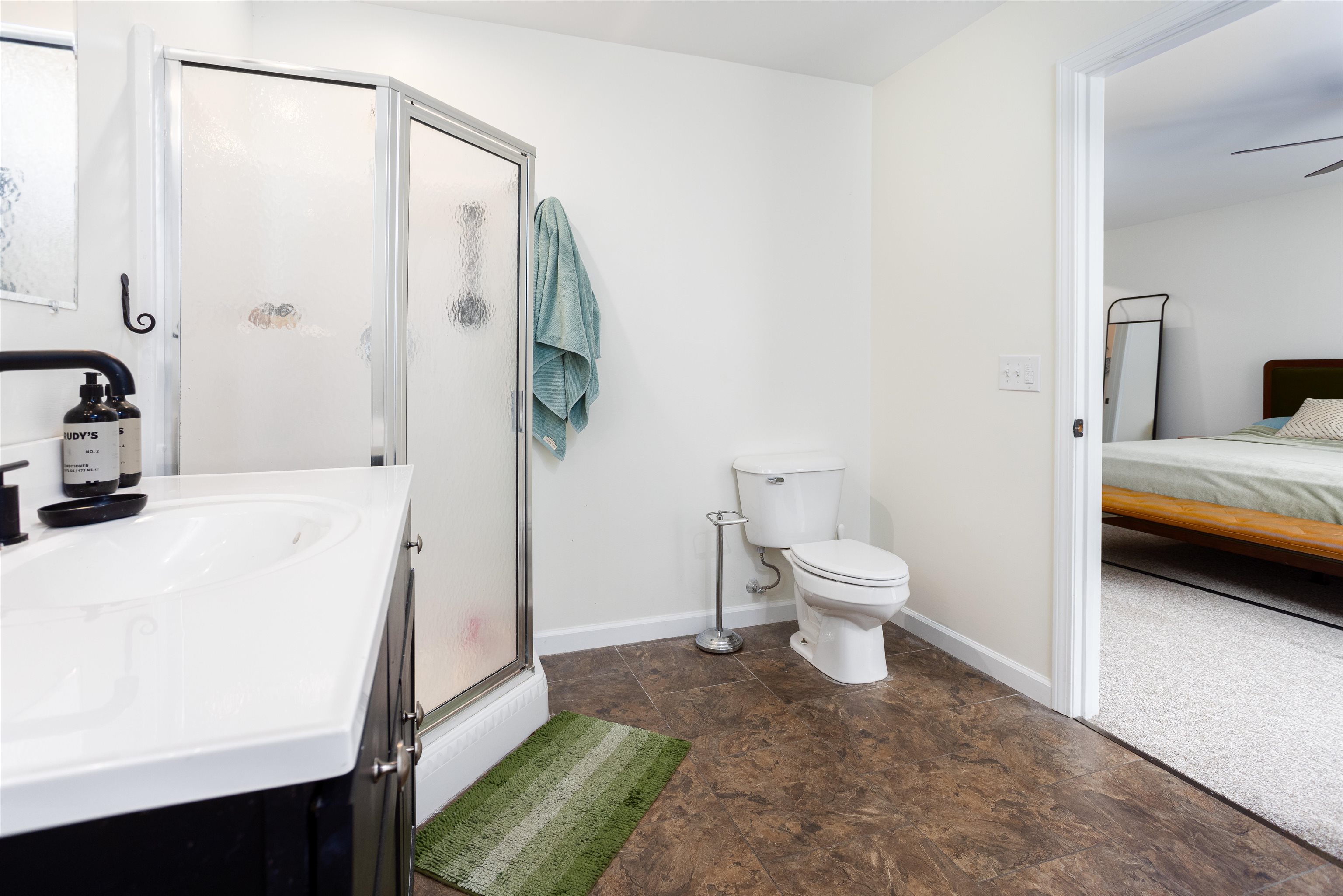 50 Temple Street Property Photo 20