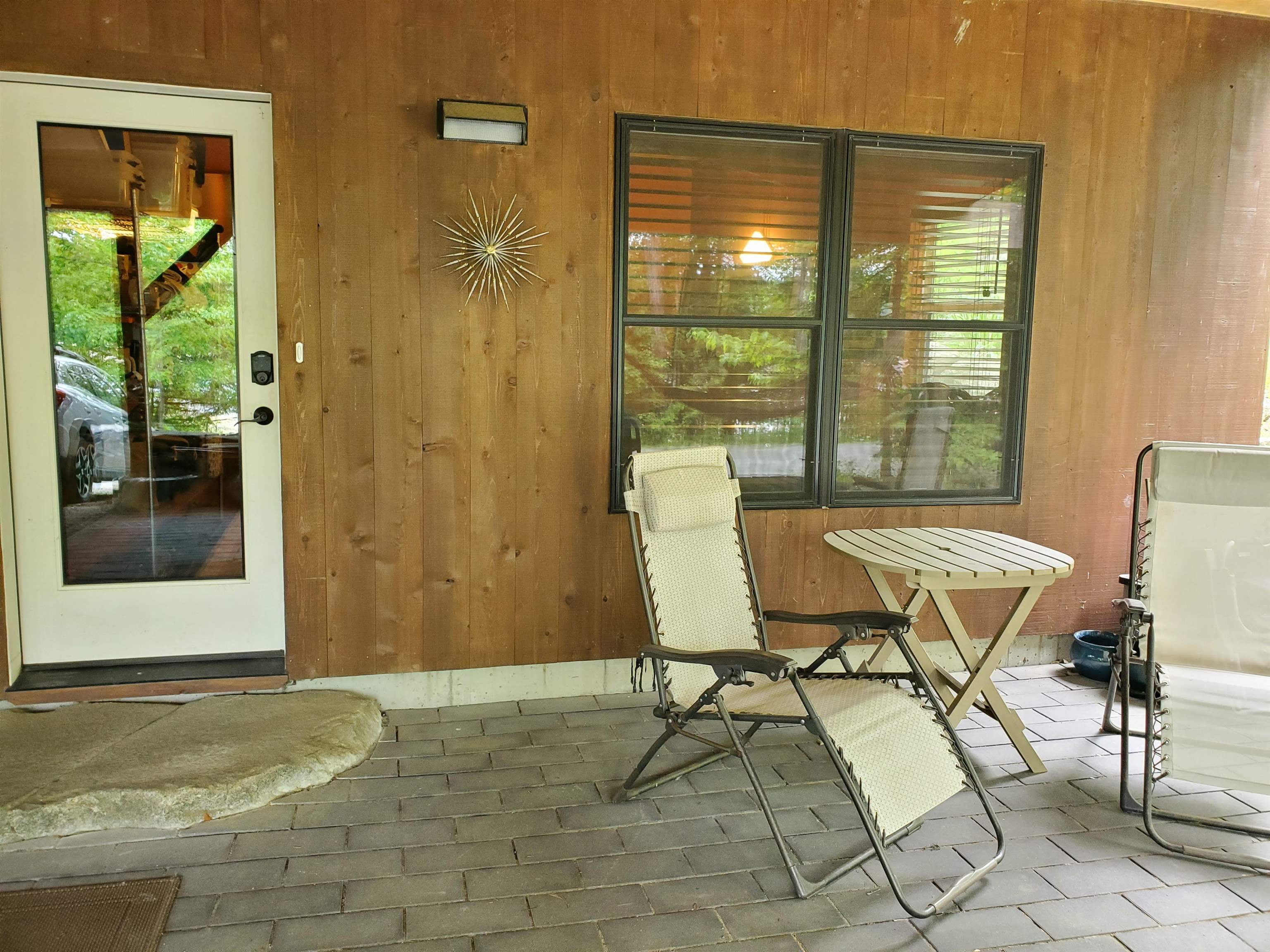 1046 Goose Pond Road Property Photo 7