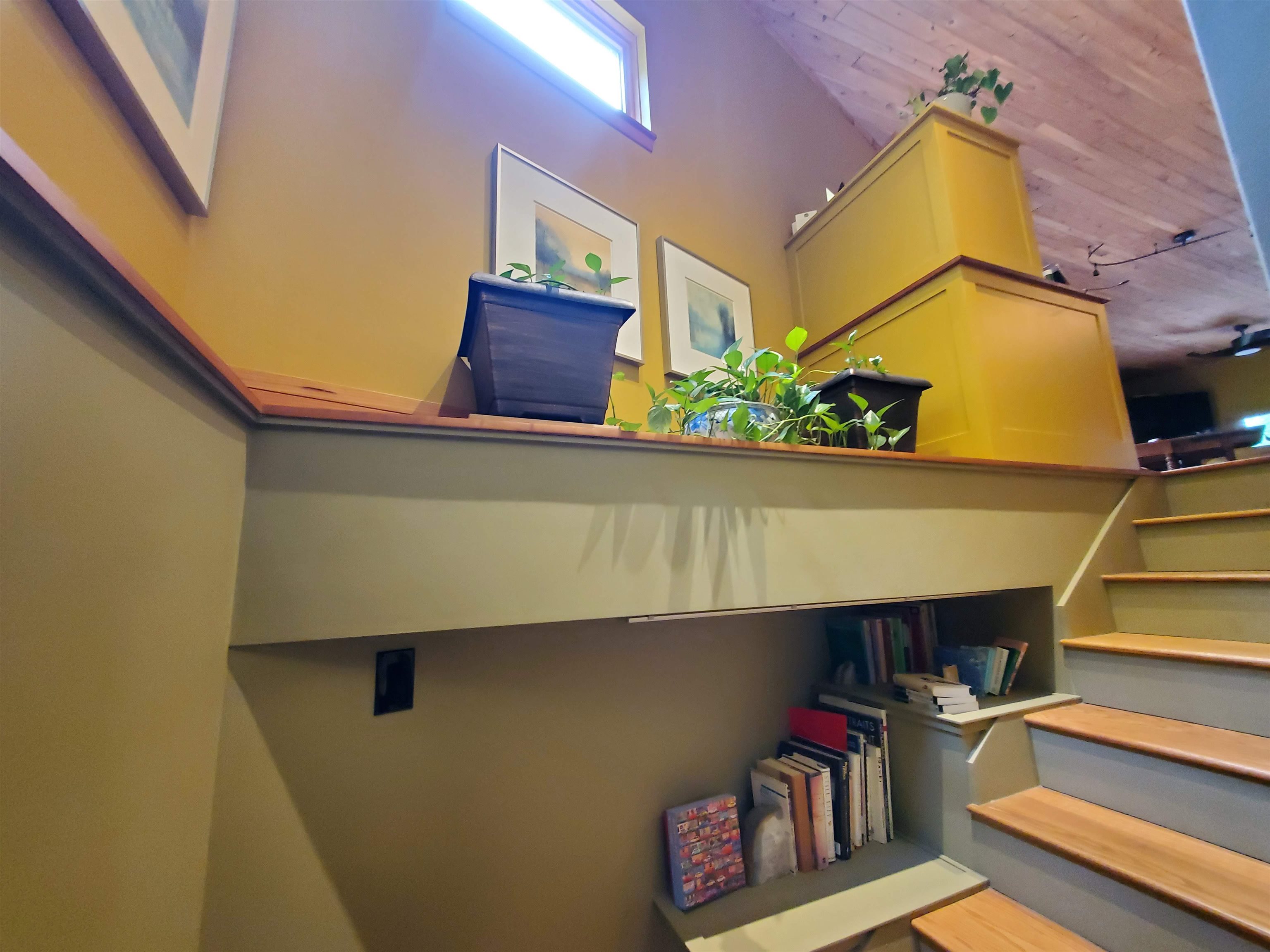 1046 Goose Pond Road Property Photo 10