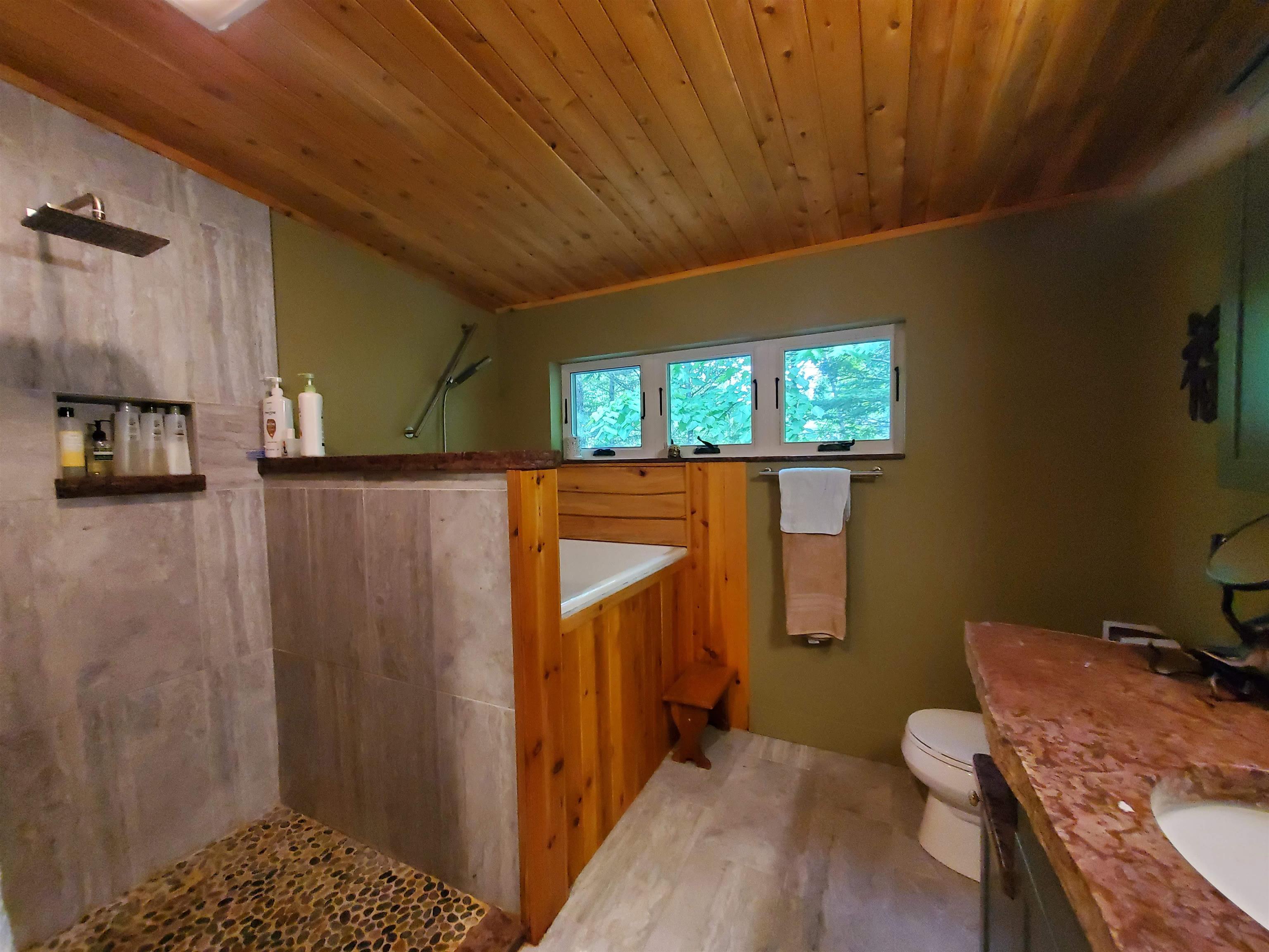 1046 Goose Pond Road Property Photo 19