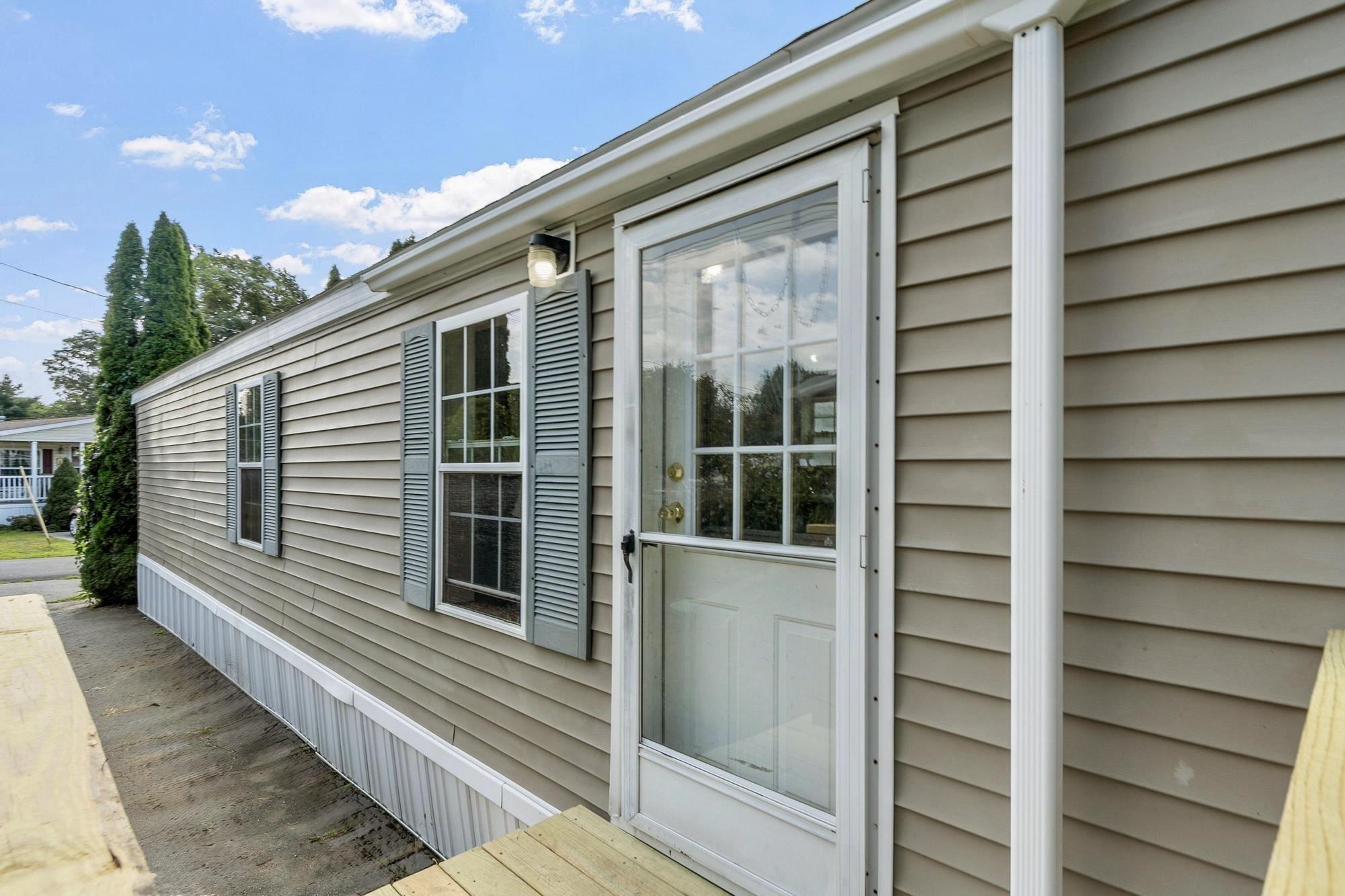 5 Lilac Way Property Photo 4