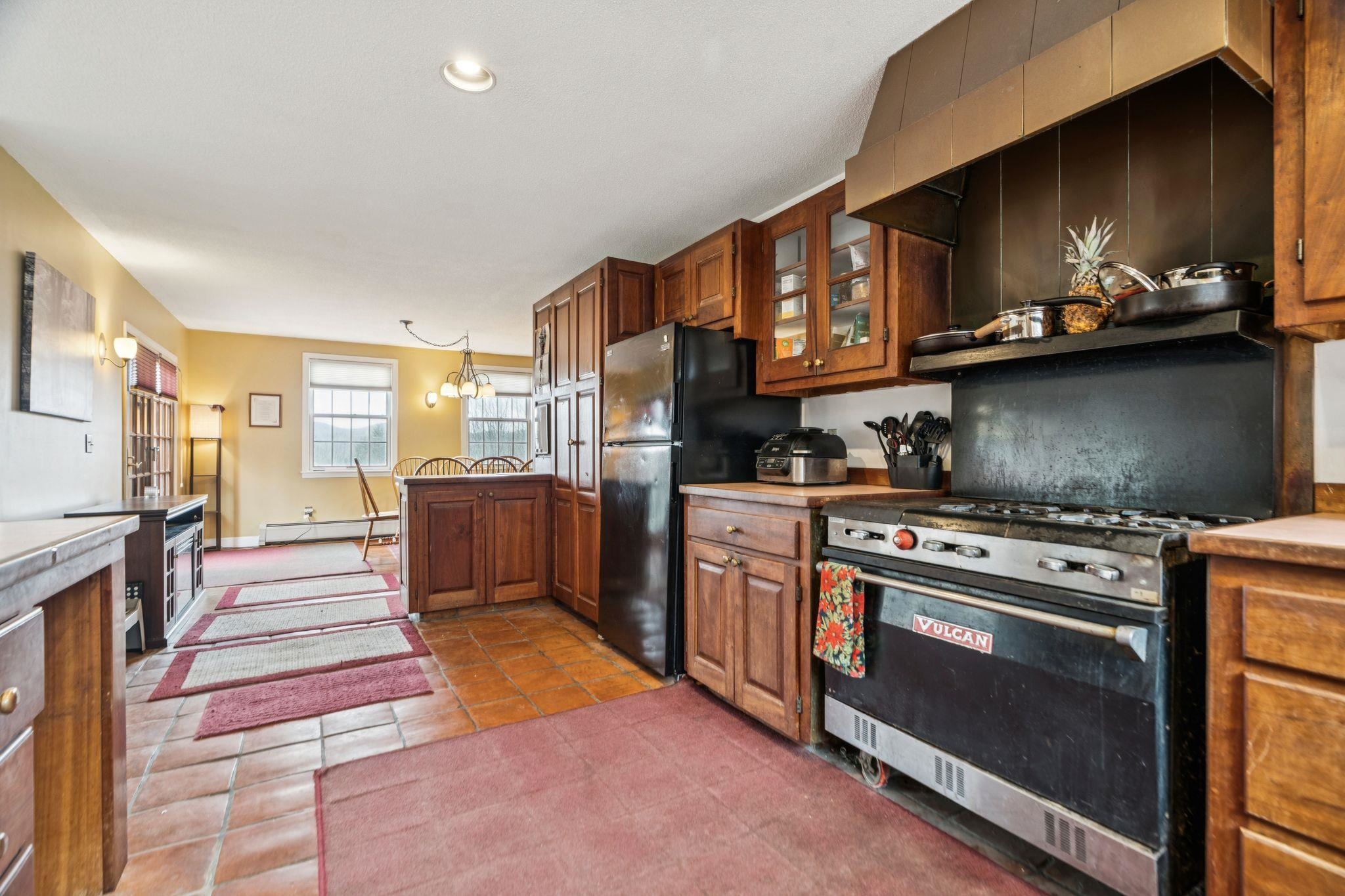 2371 Sanders Road Property Photo 20