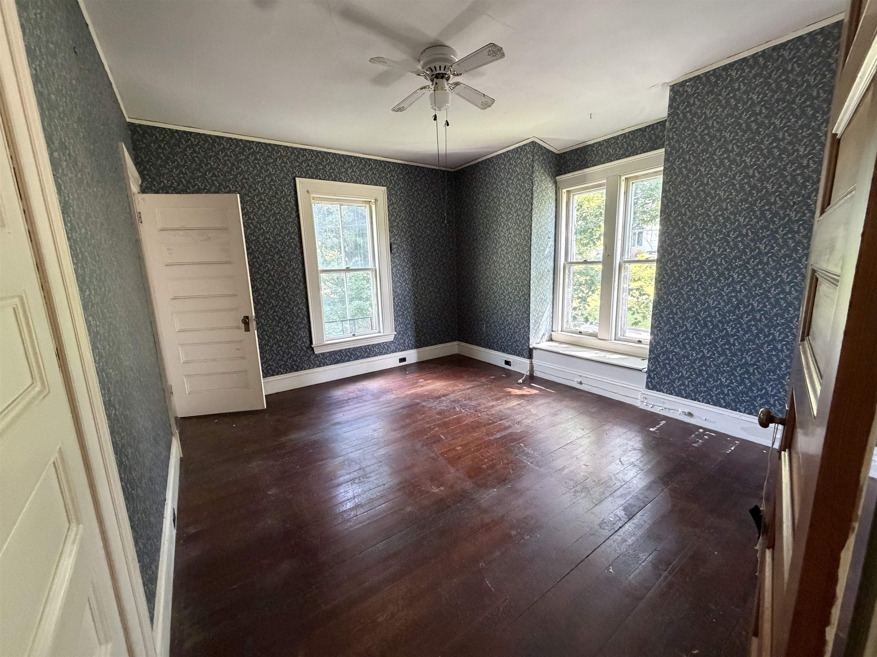 96 High Street Property Photo 29