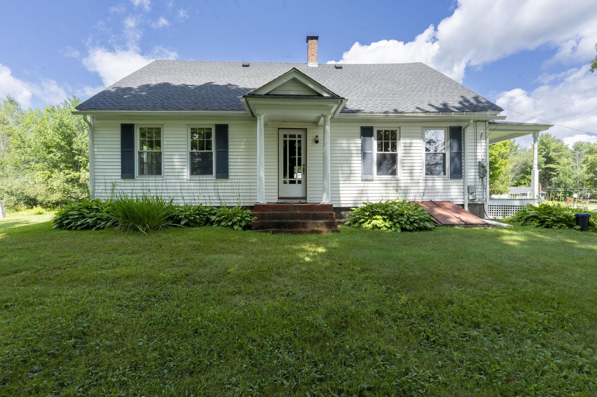621 Bradford Road Property Photo 7