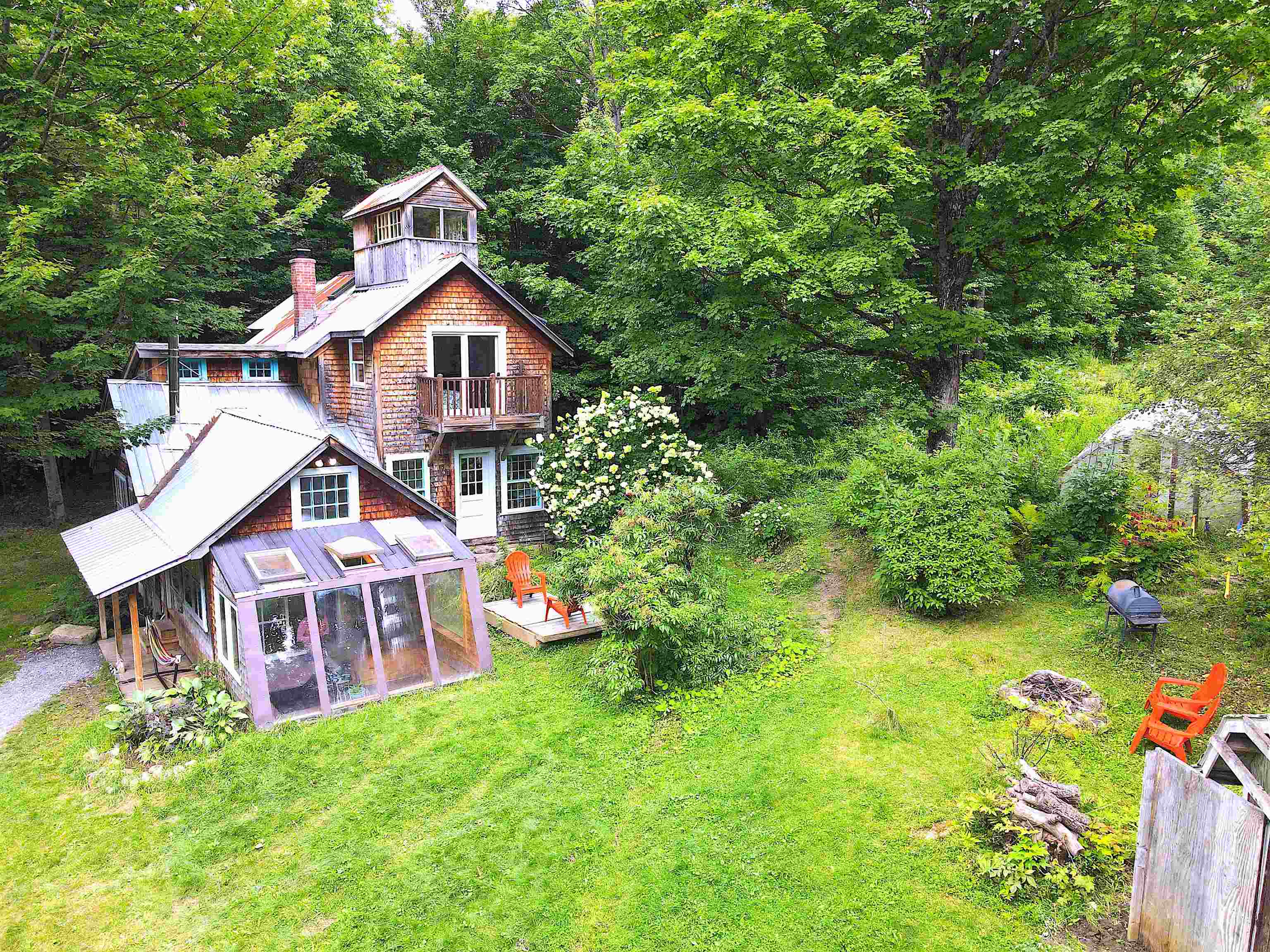 854 West Woodbury Road Property Photo 1
