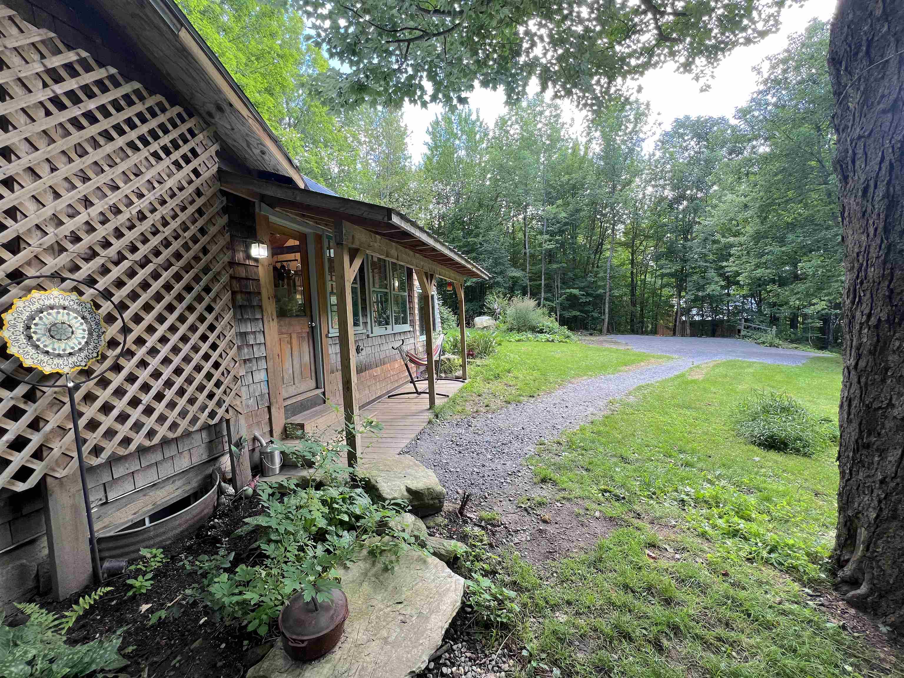 854 West Woodbury Road Property Photo 5