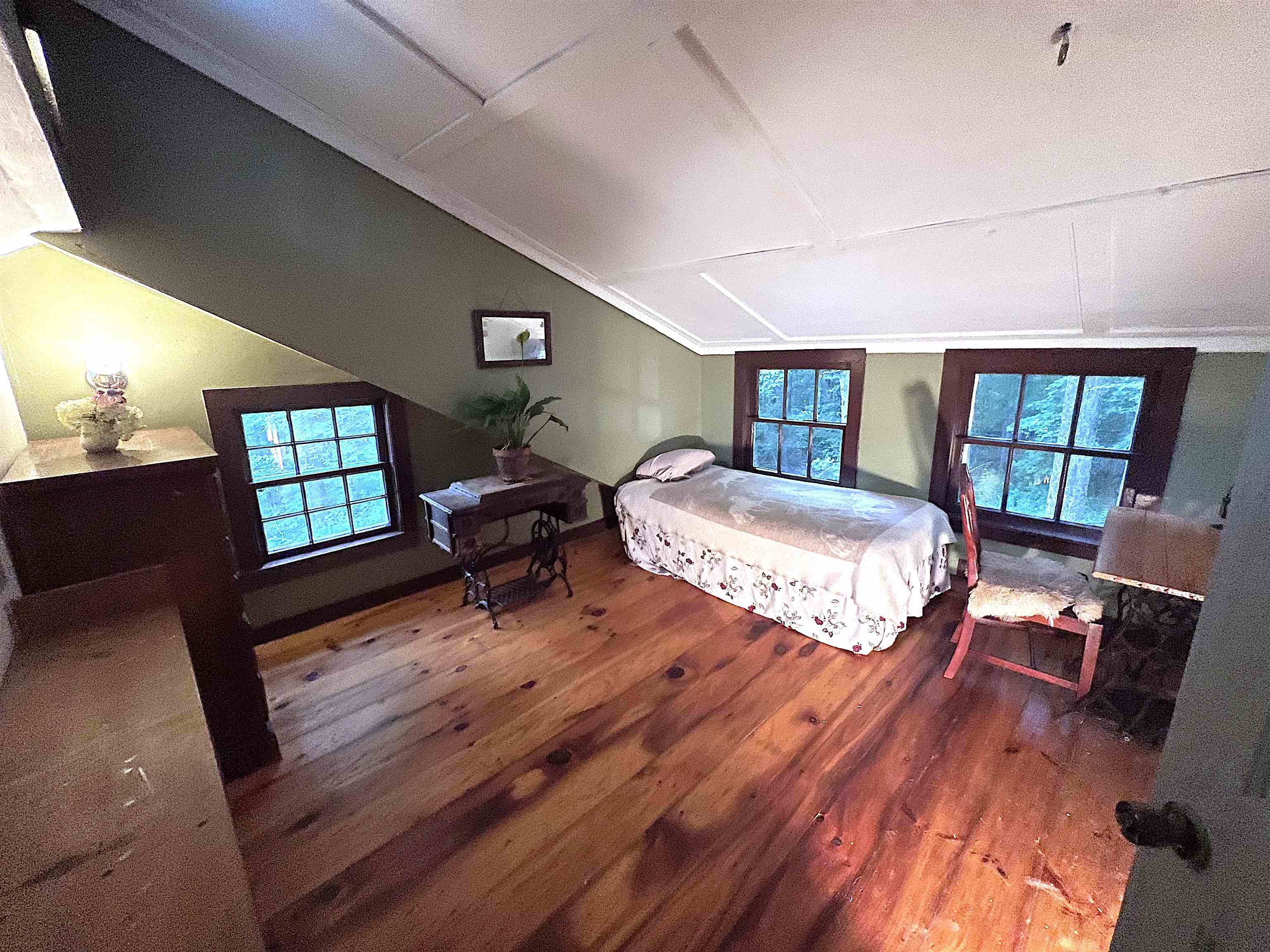854 West Woodbury Road Property Photo 21