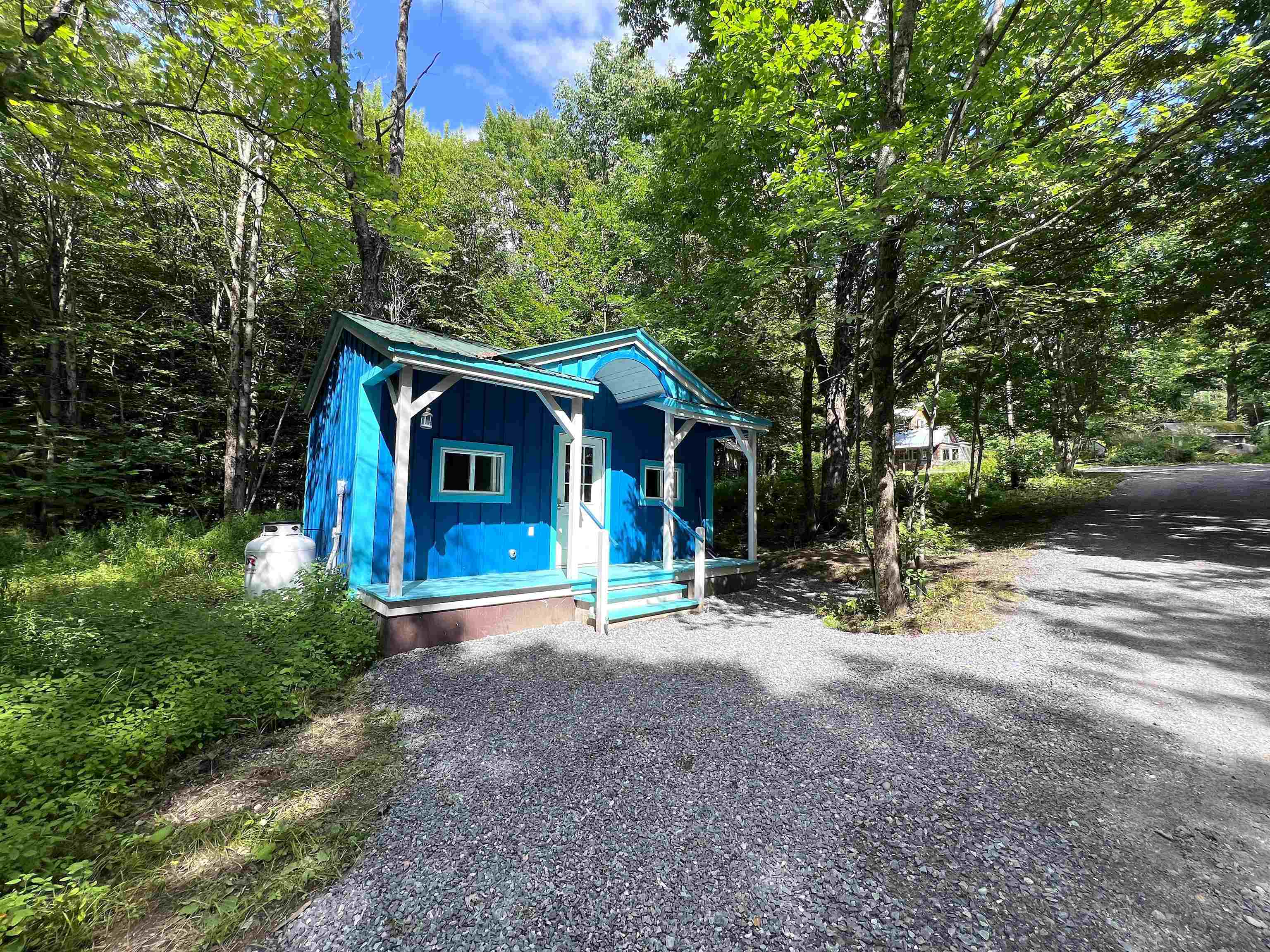854 West Woodbury Road Property Photo 49