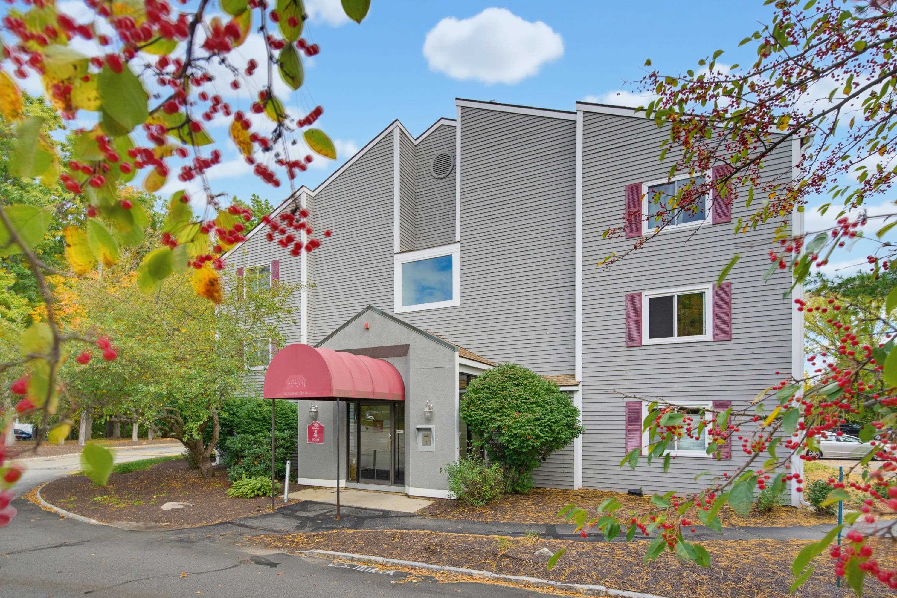 120 Fisherville Road Property Photo 1