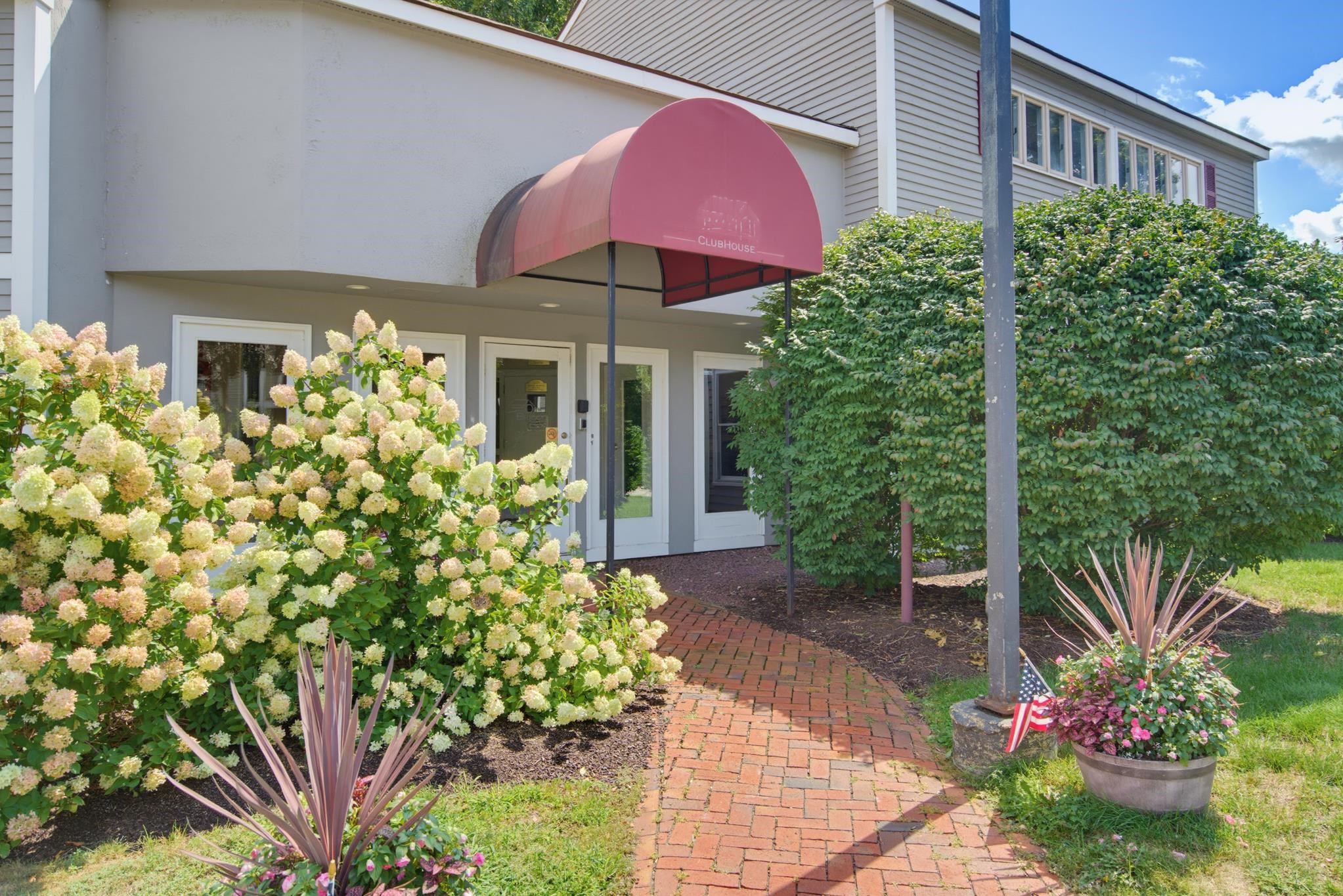 120 Fisherville Road Property Photo 32